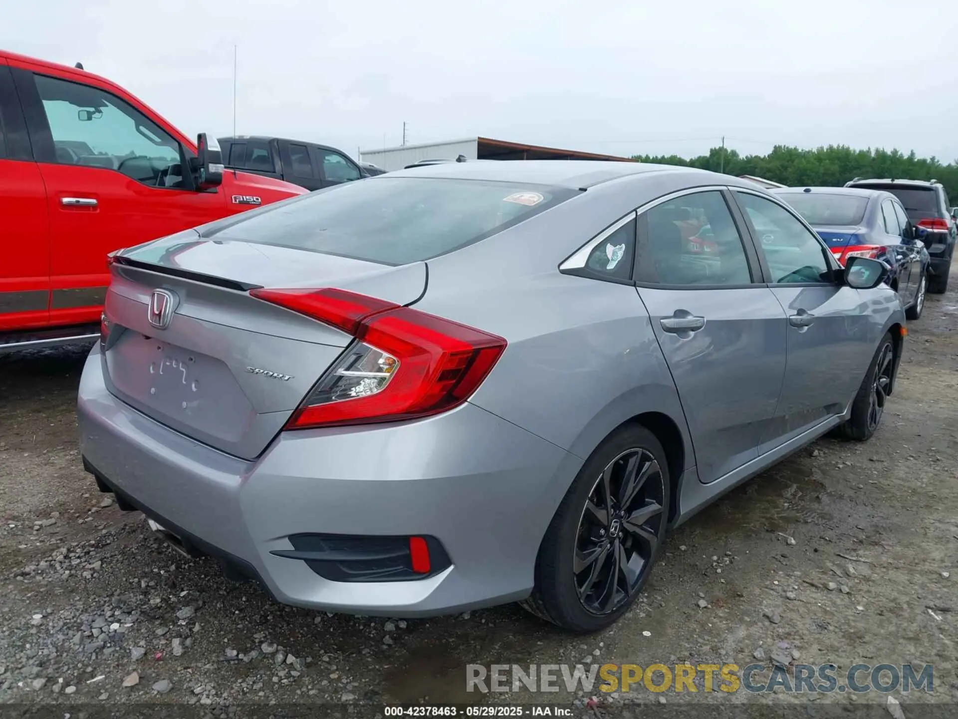 4 Photograph of a damaged car 2HGFC2F83KH527766 HONDA CIVIC 2019