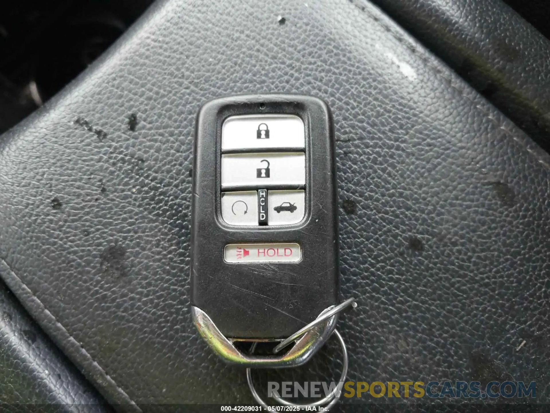 11 Photograph of a damaged car 2HGFC2F83KH562064 HONDA CIVIC 2019