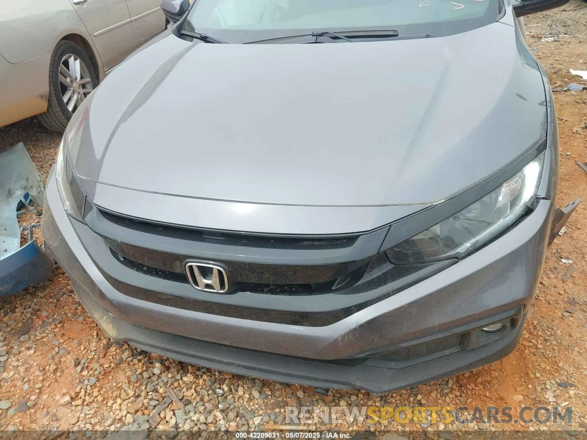 12 Photograph of a damaged car 2HGFC2F83KH562064 HONDA CIVIC 2019