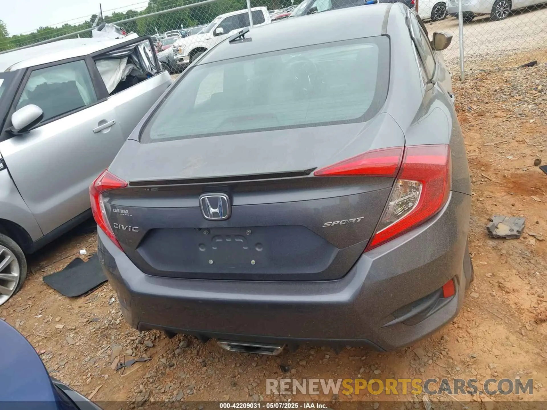 16 Photograph of a damaged car 2HGFC2F83KH562064 HONDA CIVIC 2019
