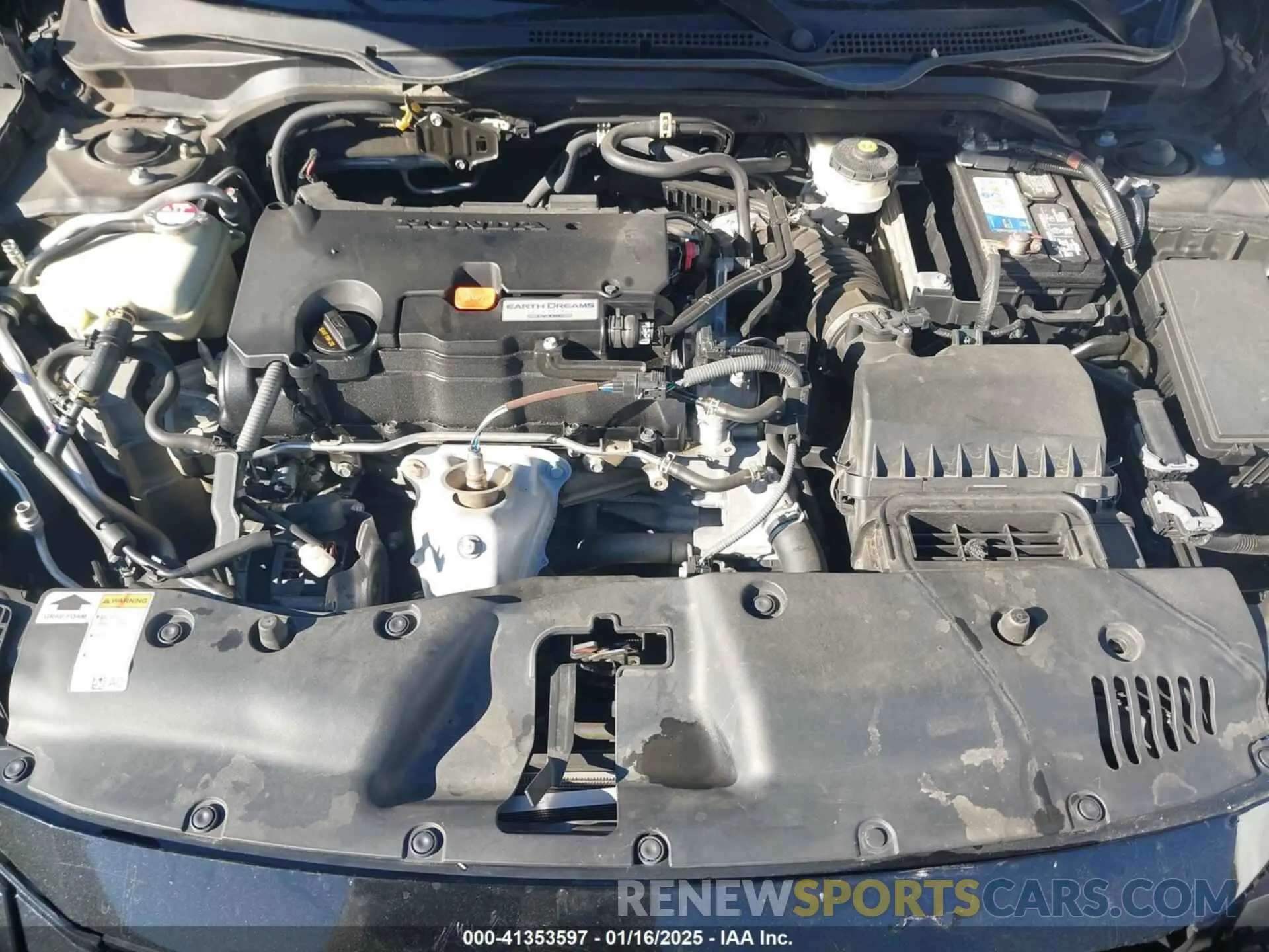 10 Photograph of a damaged car 2HGFC2F83KH567345 HONDA CIVIC 2019
