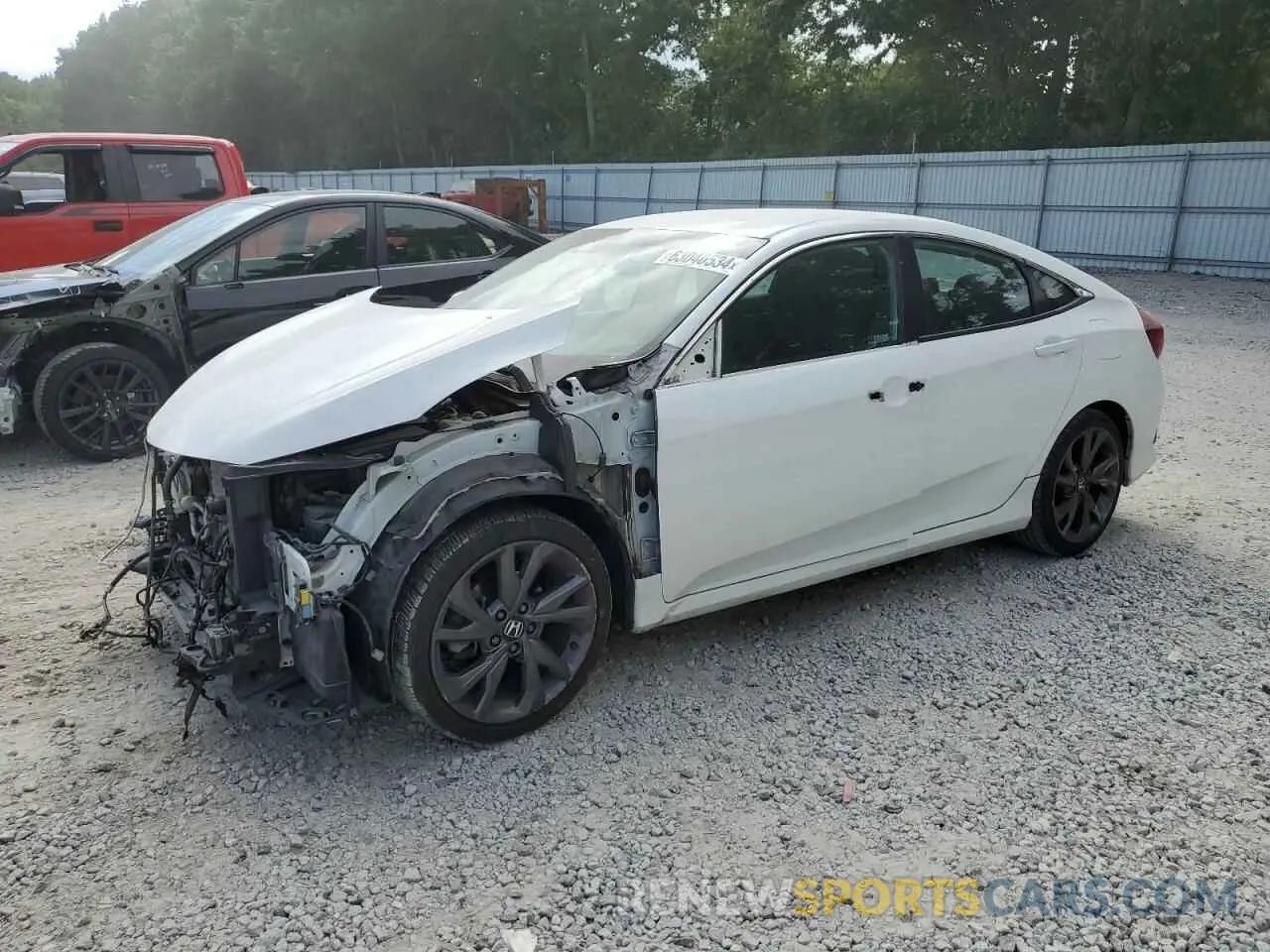 1 Photograph of a damaged car 2HGFC2F83KH569998 HONDA CIVIC 2019