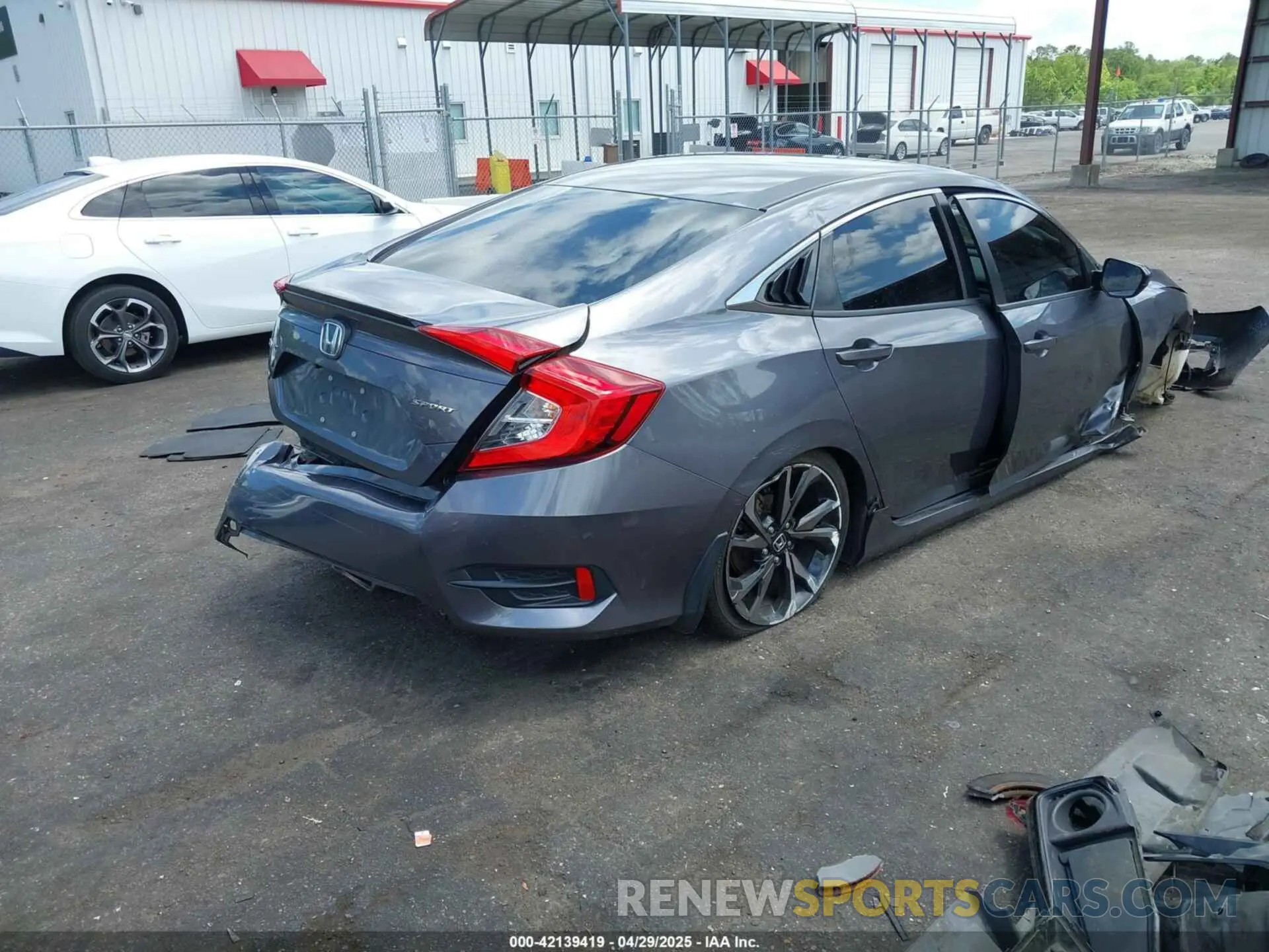 4 Photograph of a damaged car 2HGFC2F83KH590804 HONDA CIVIC 2019