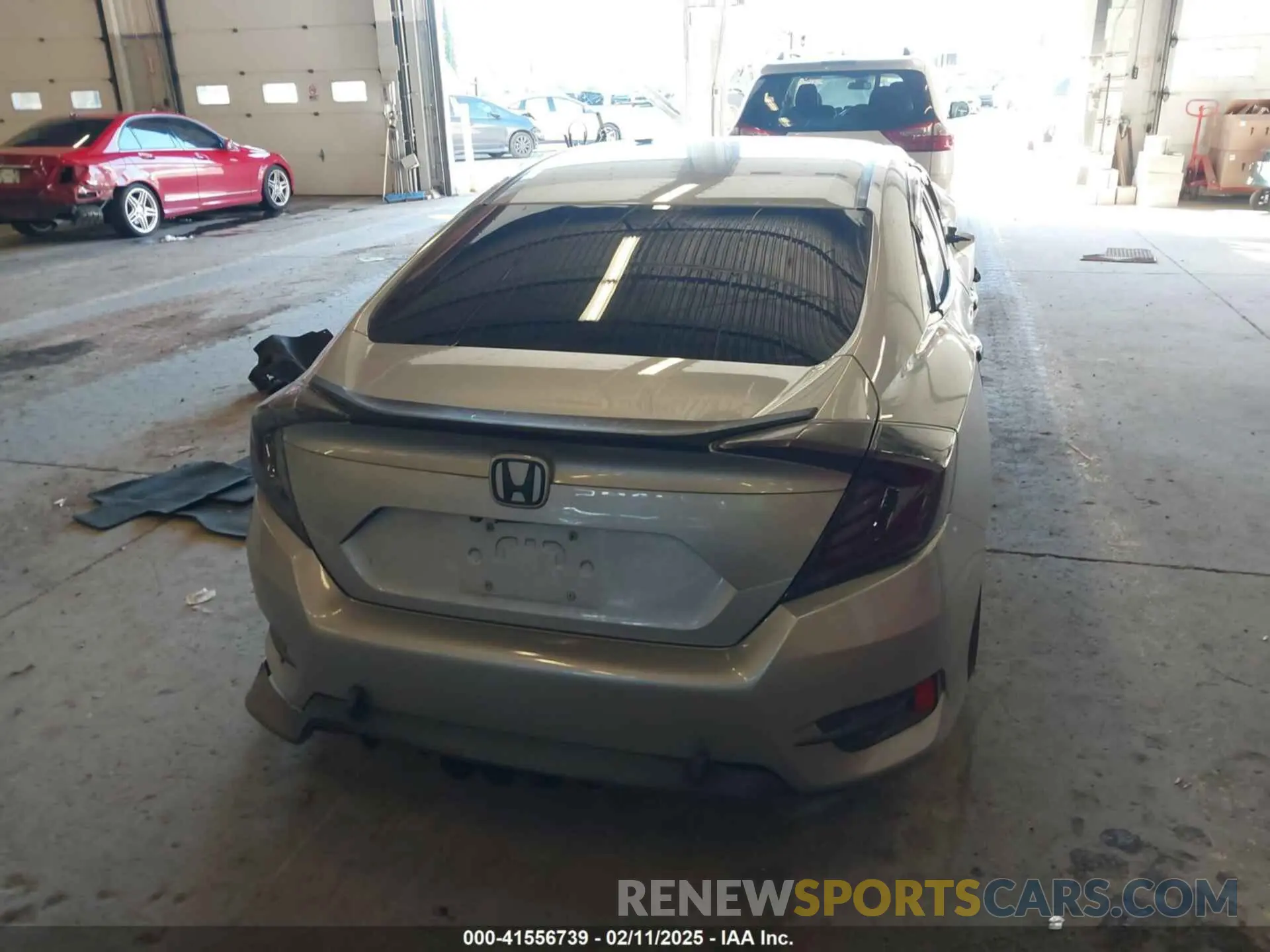 17 Photograph of a damaged car 2HGFC2F84KH576619 HONDA CIVIC 2019