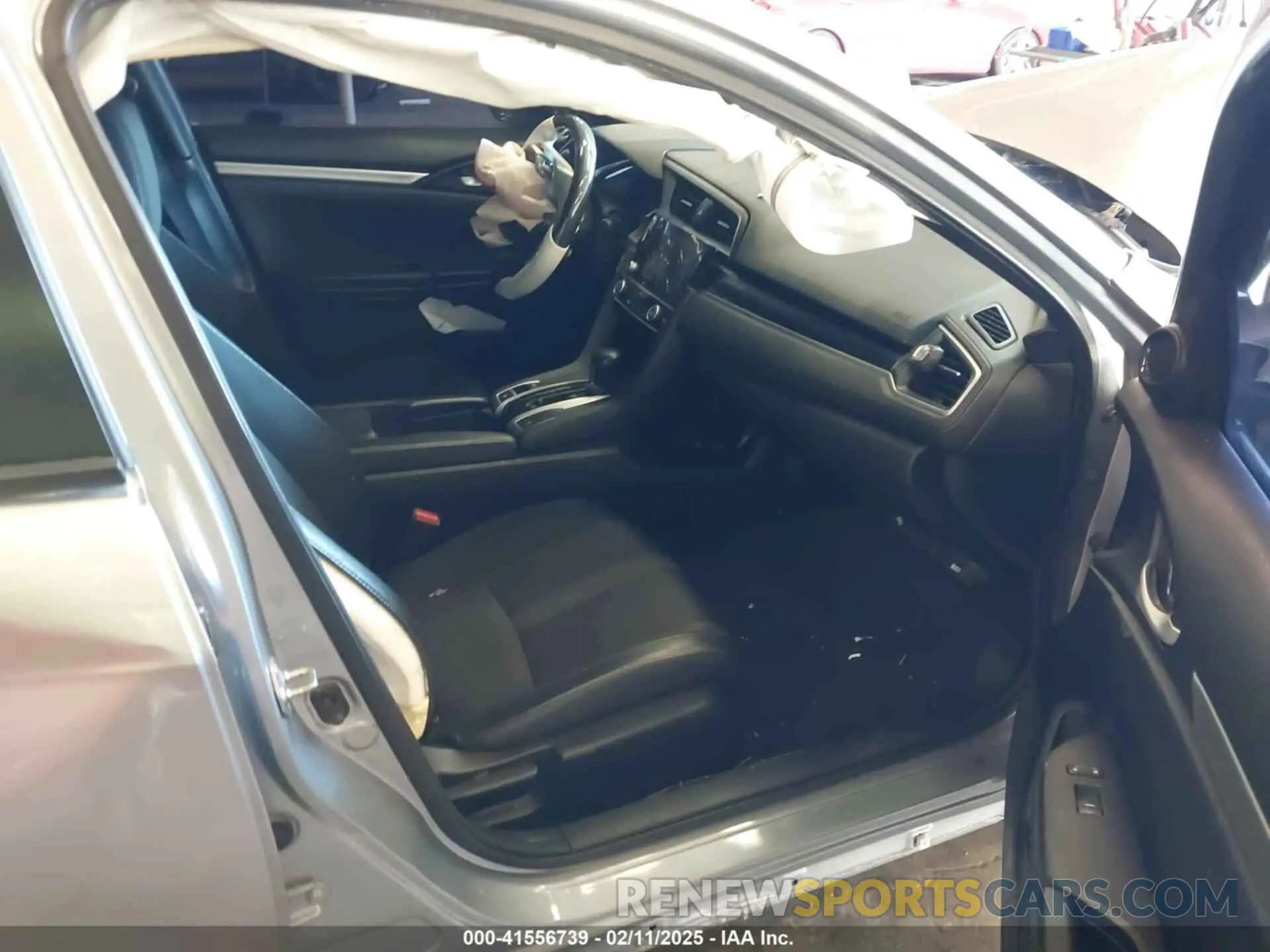 5 Photograph of a damaged car 2HGFC2F84KH576619 HONDA CIVIC 2019