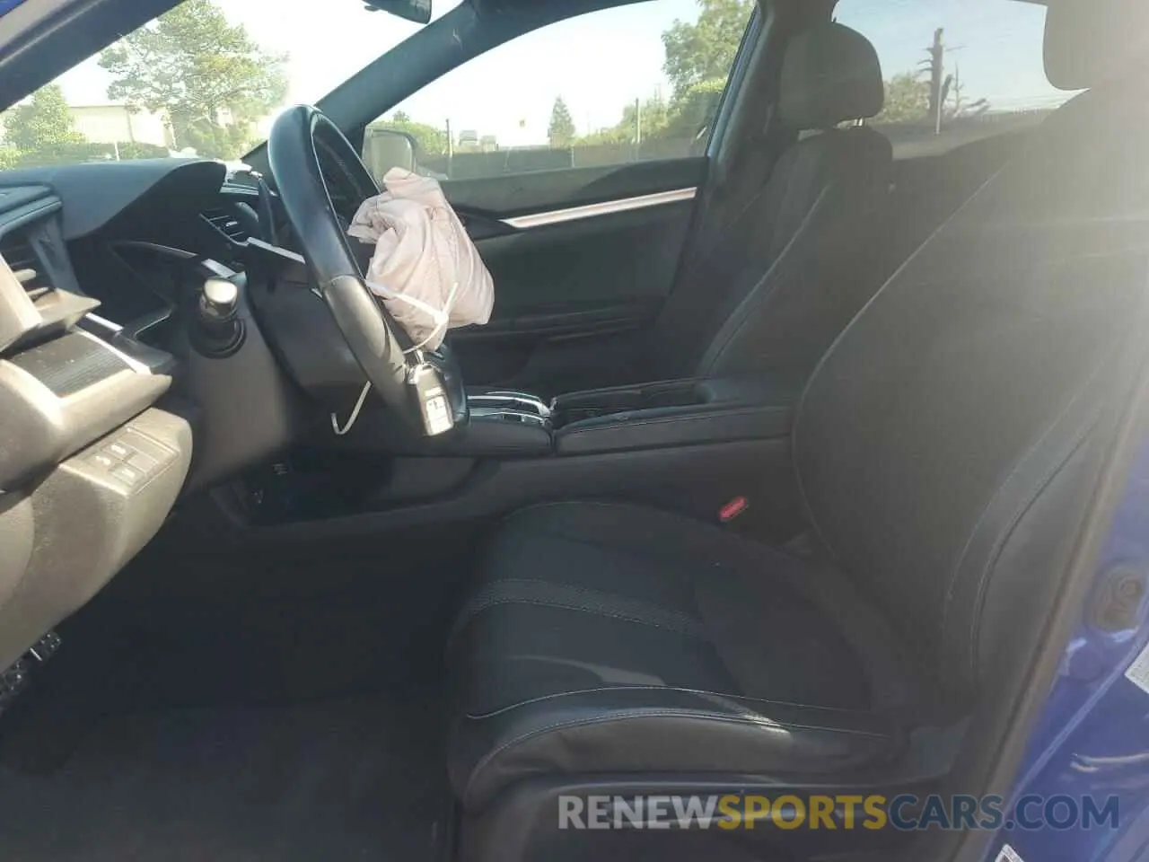 7 Photograph of a damaged car 2HGFC2F84KH586275 HONDA CIVIC 2019