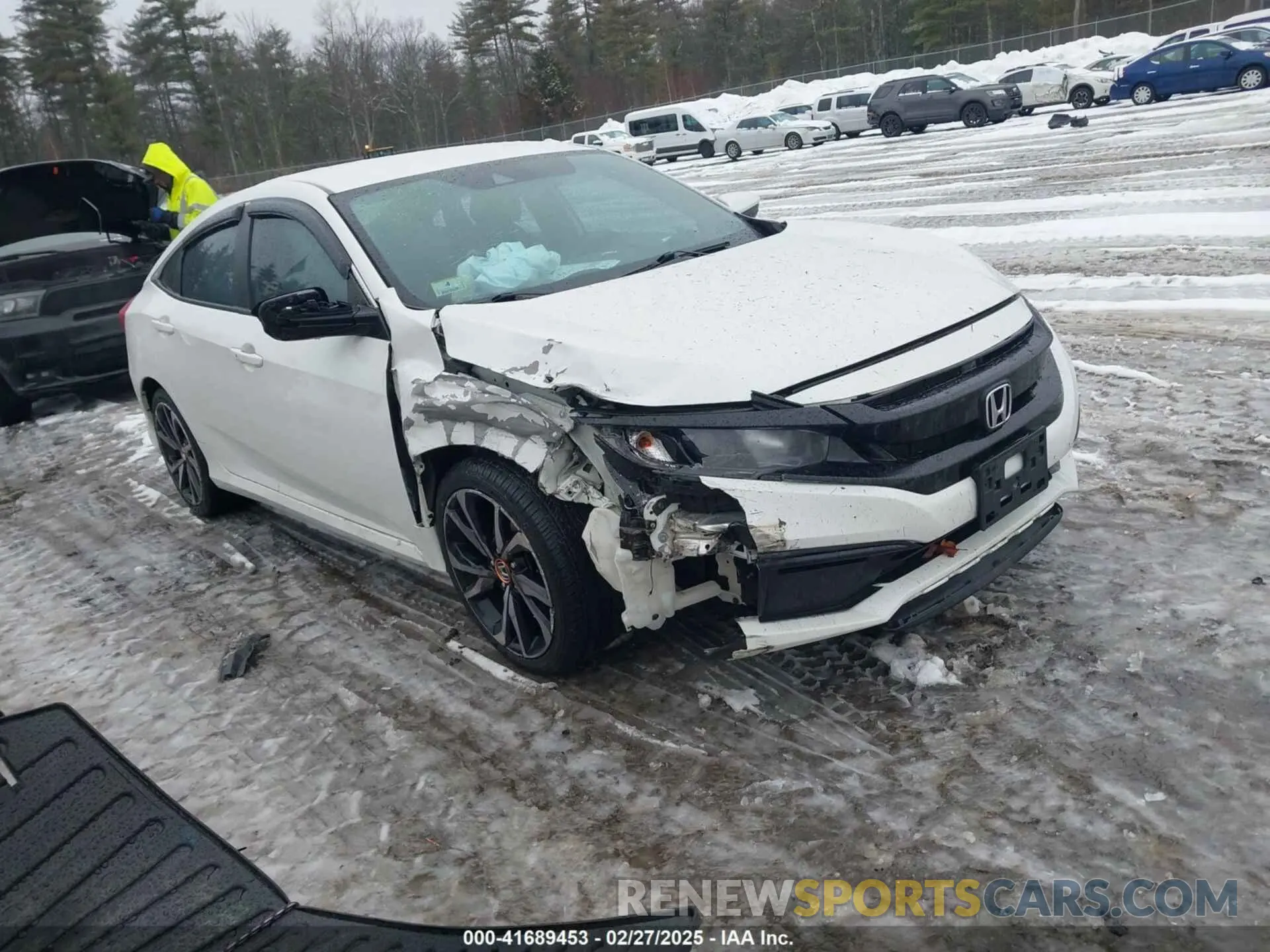 1 Photograph of a damaged car 2HGFC2F84KH586938 HONDA CIVIC 2019
