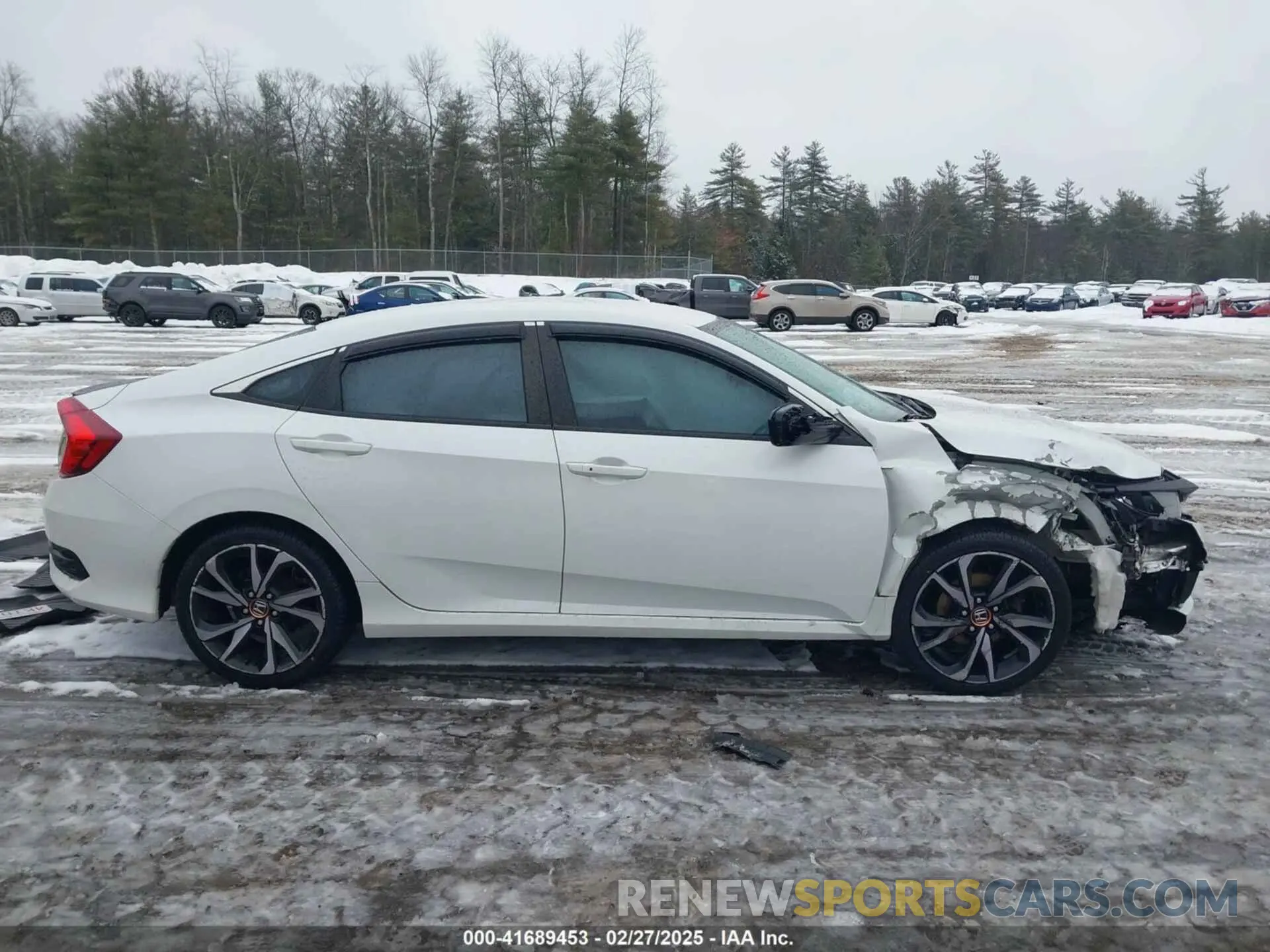 13 Photograph of a damaged car 2HGFC2F84KH586938 HONDA CIVIC 2019