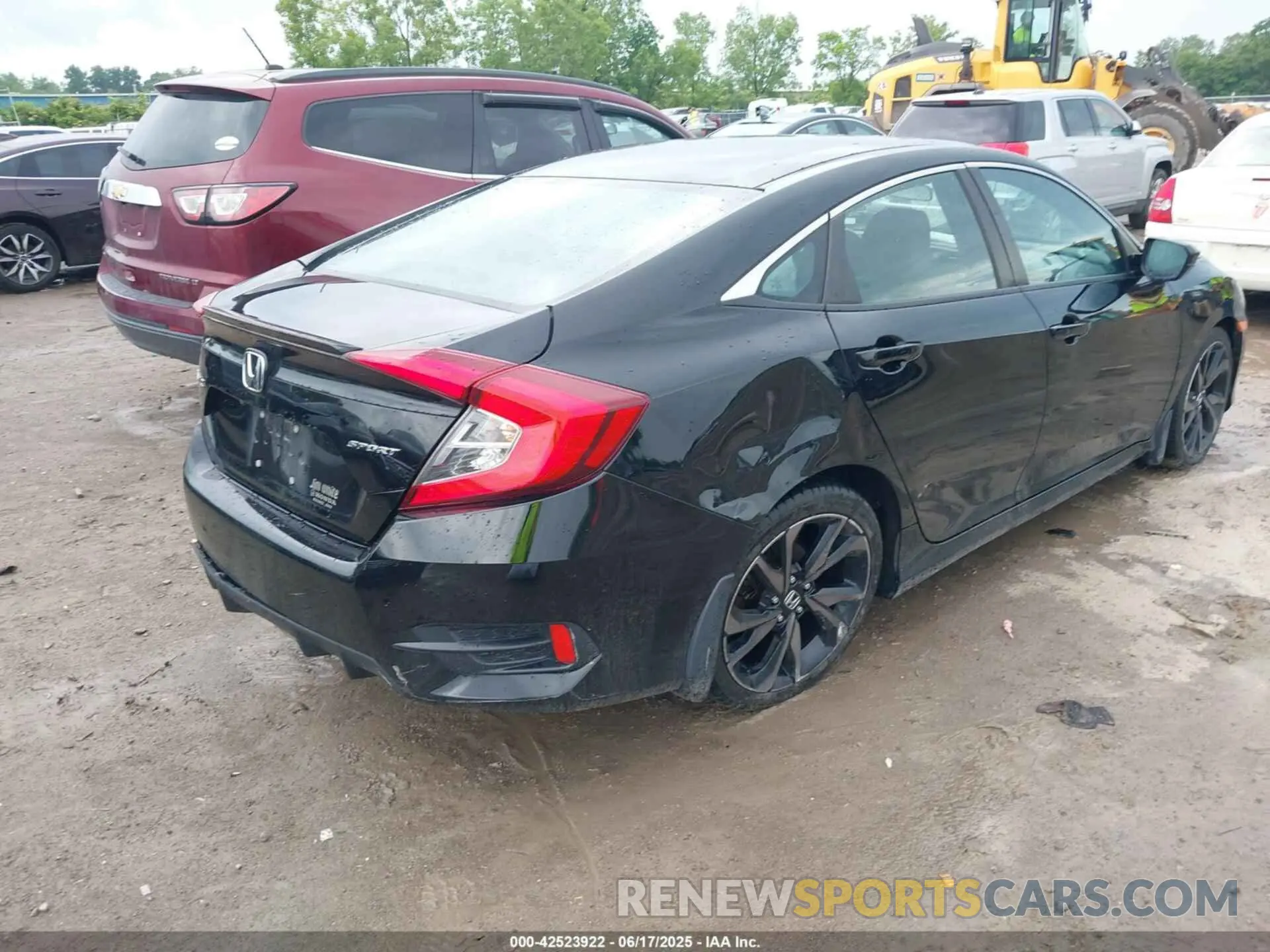 4 Photograph of a damaged car 2HGFC2F85KH514081 HONDA CIVIC 2019