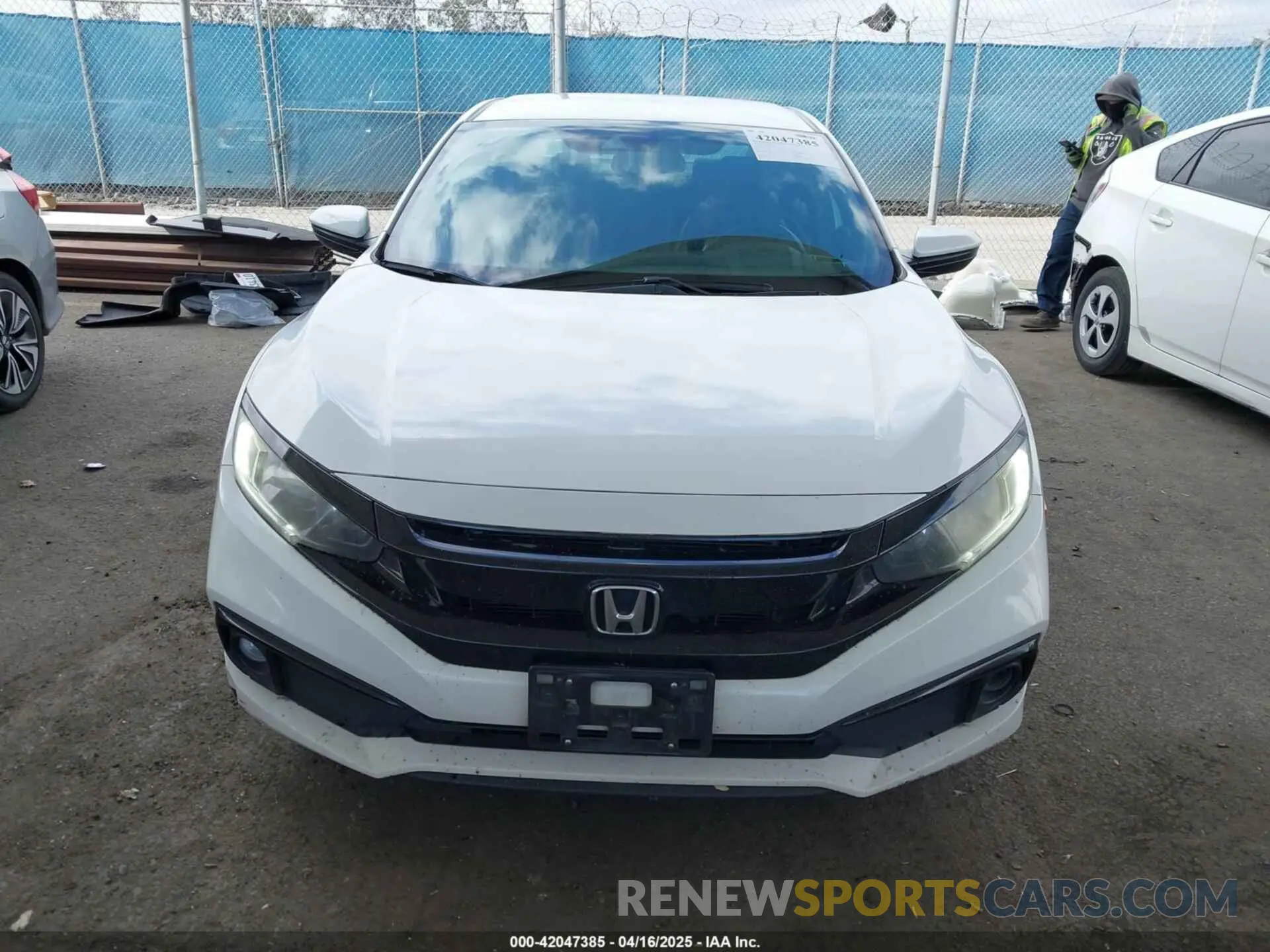 12 Photograph of a damaged car 2HGFC2F85KH539451 HONDA CIVIC 2019