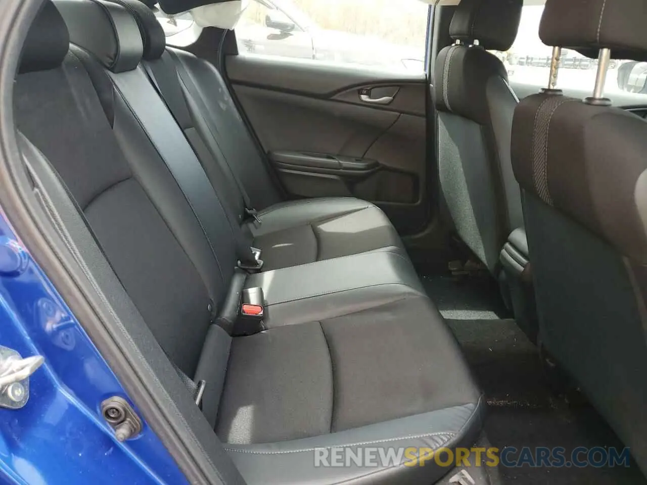 10 Photograph of a damaged car 2HGFC2F85KH553124 HONDA CIVIC 2019