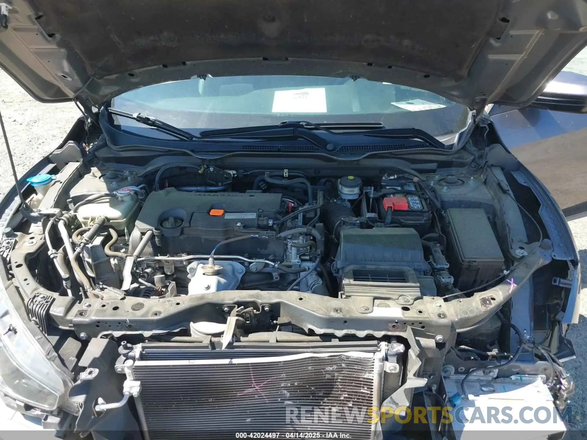 10 Photograph of a damaged car 2HGFC2F85KH576547 HONDA CIVIC 2019