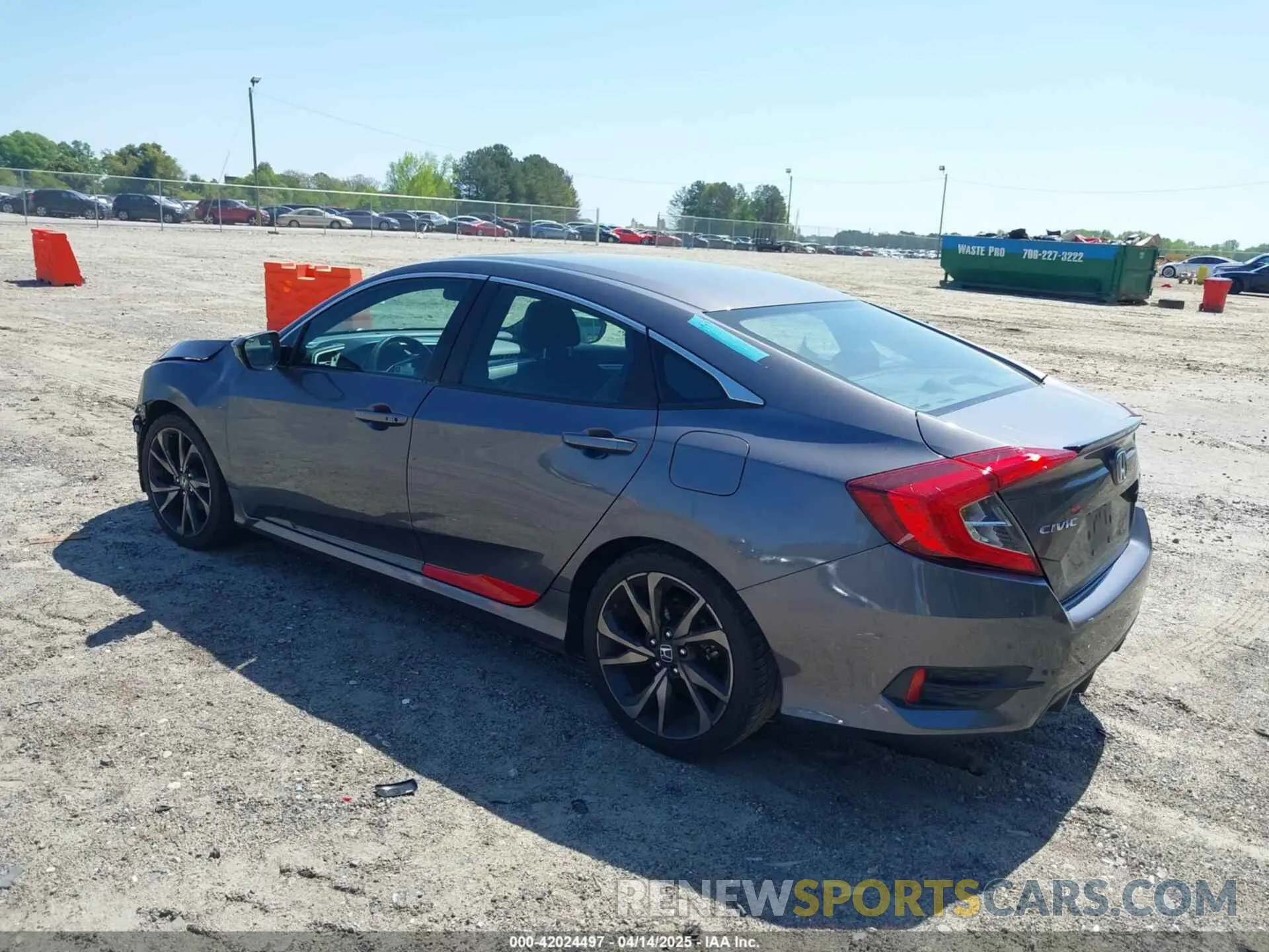 3 Photograph of a damaged car 2HGFC2F85KH576547 HONDA CIVIC 2019