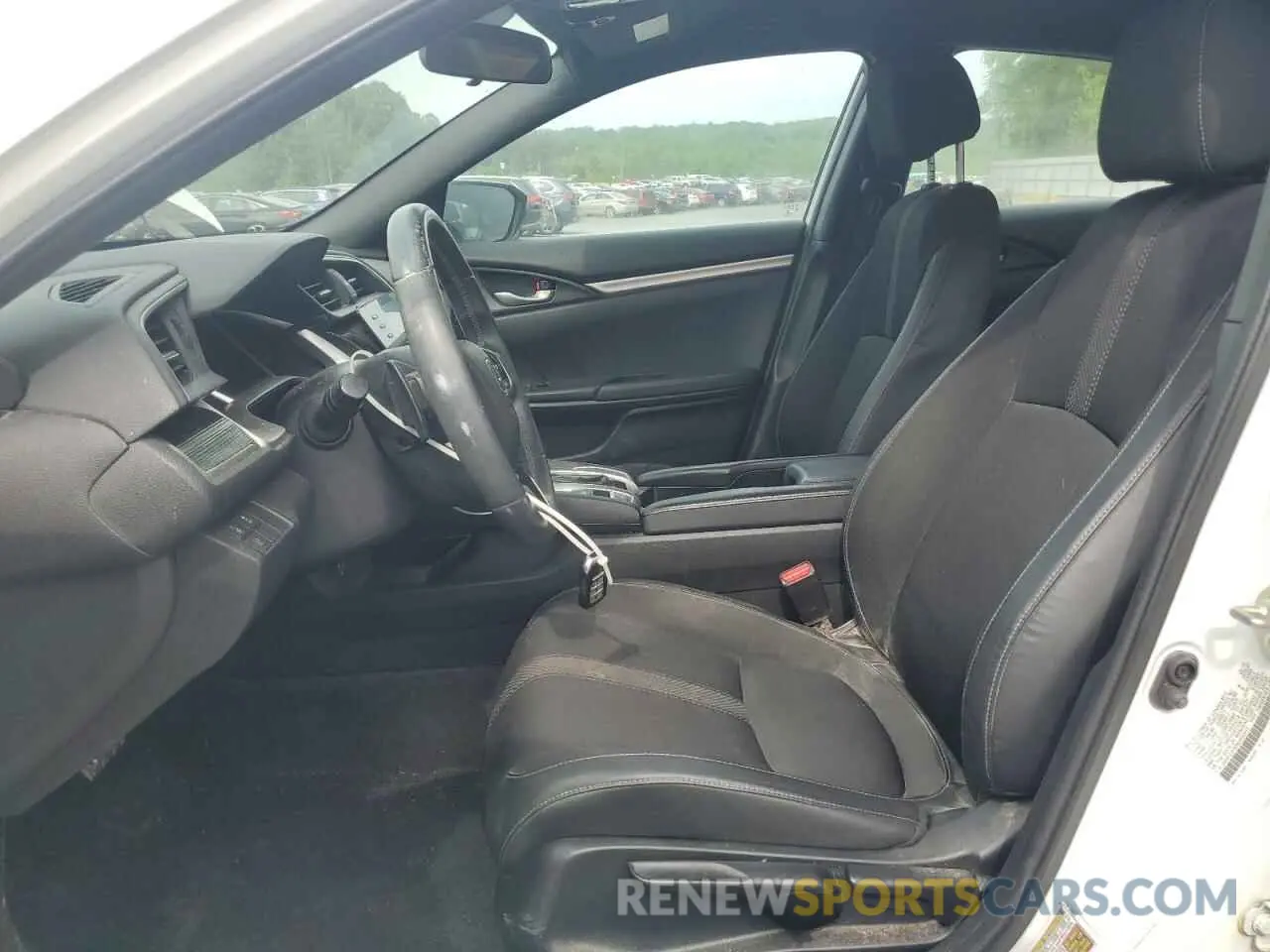 7 Photograph of a damaged car 2HGFC2F85KH600913 HONDA CIVIC 2019