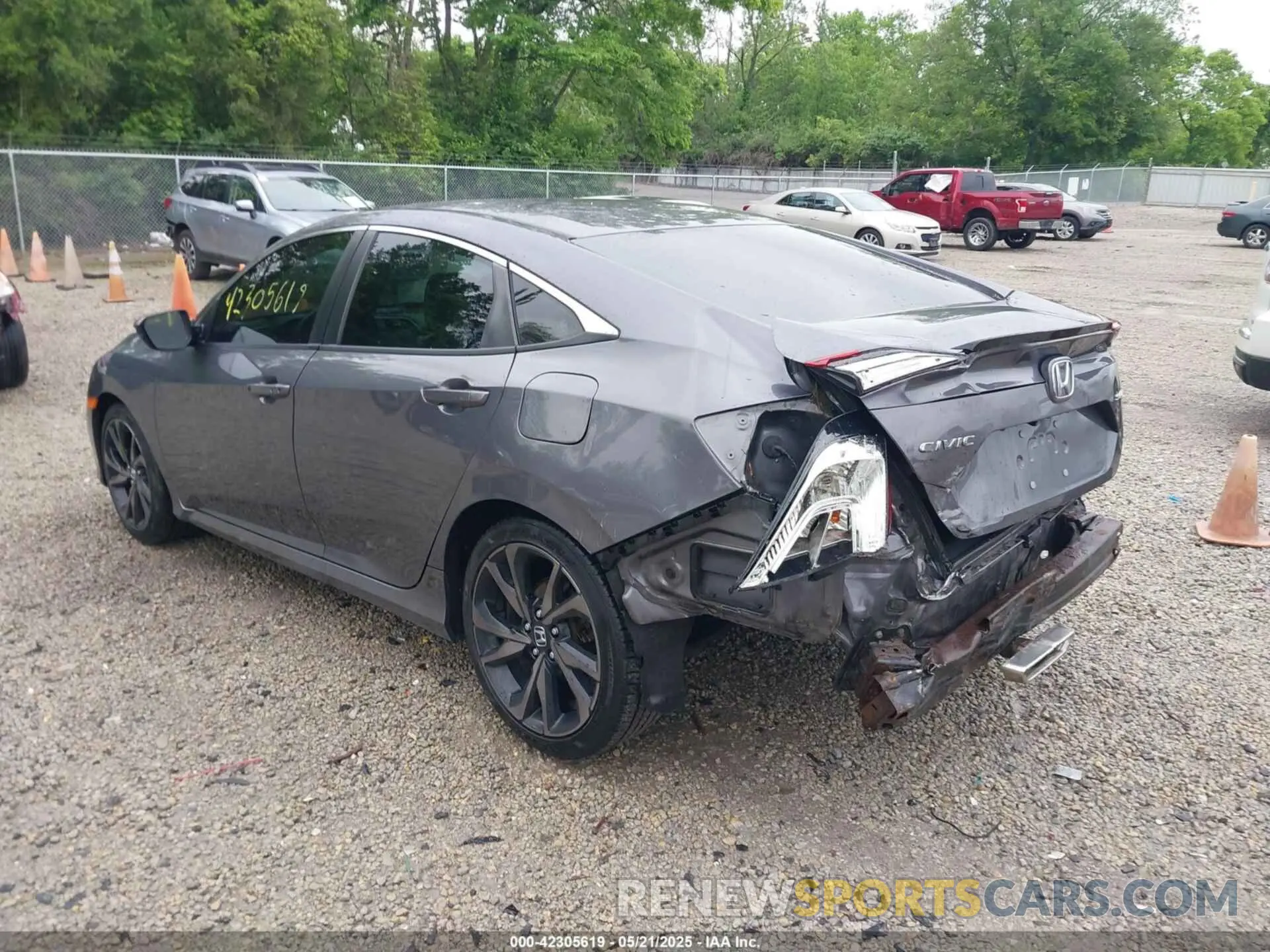 3 Photograph of a damaged car 2HGFC2F86KH517880 HONDA CIVIC 2019