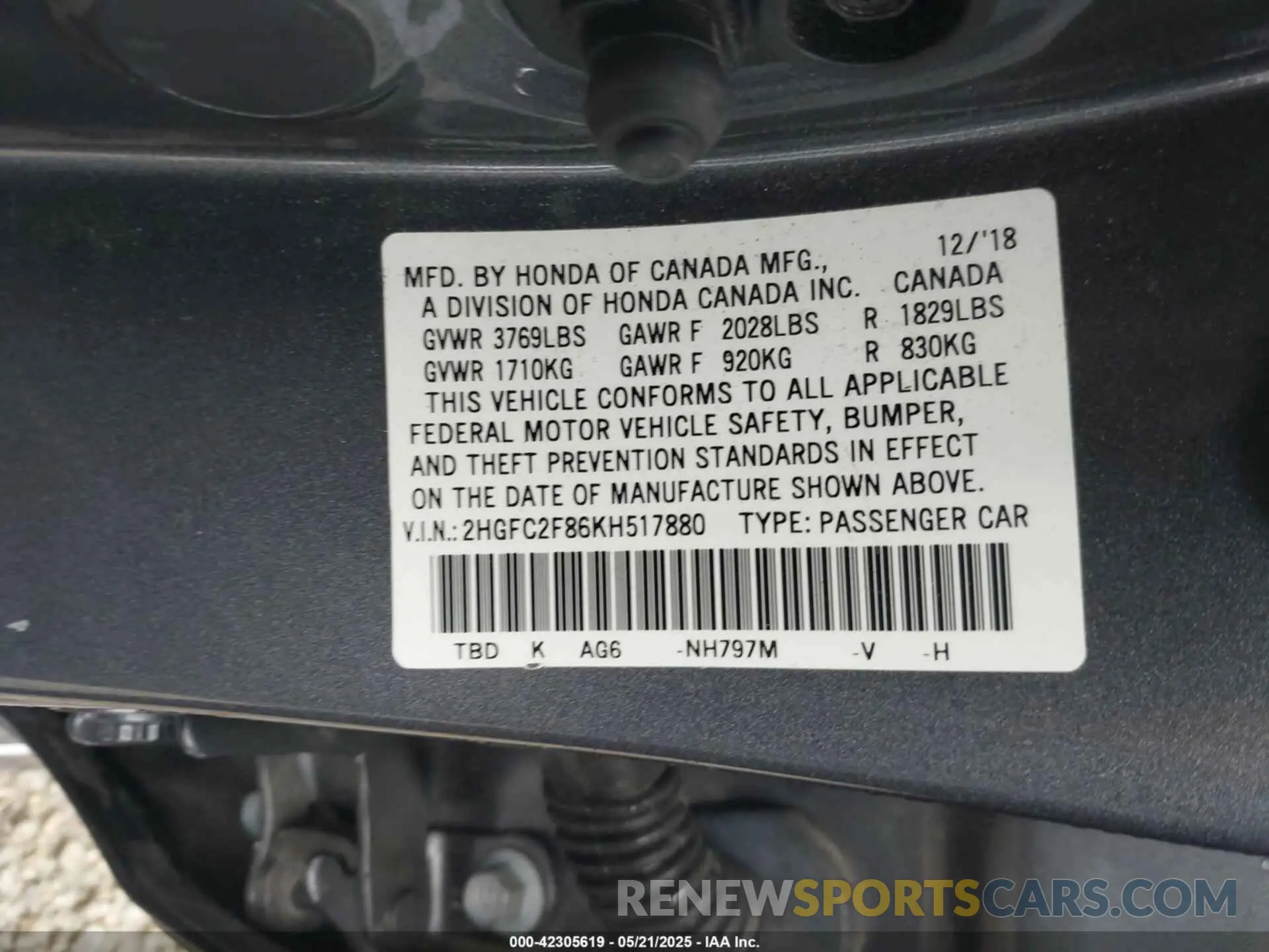 9 Photograph of a damaged car 2HGFC2F86KH517880 HONDA CIVIC 2019