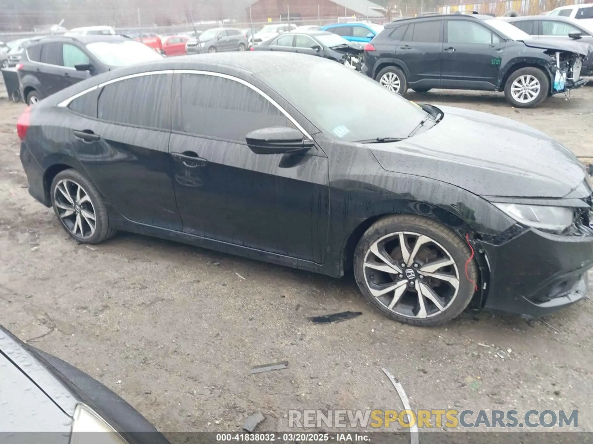 13 Photograph of a damaged car 2HGFC2F86KH566920 HONDA CIVIC 2019