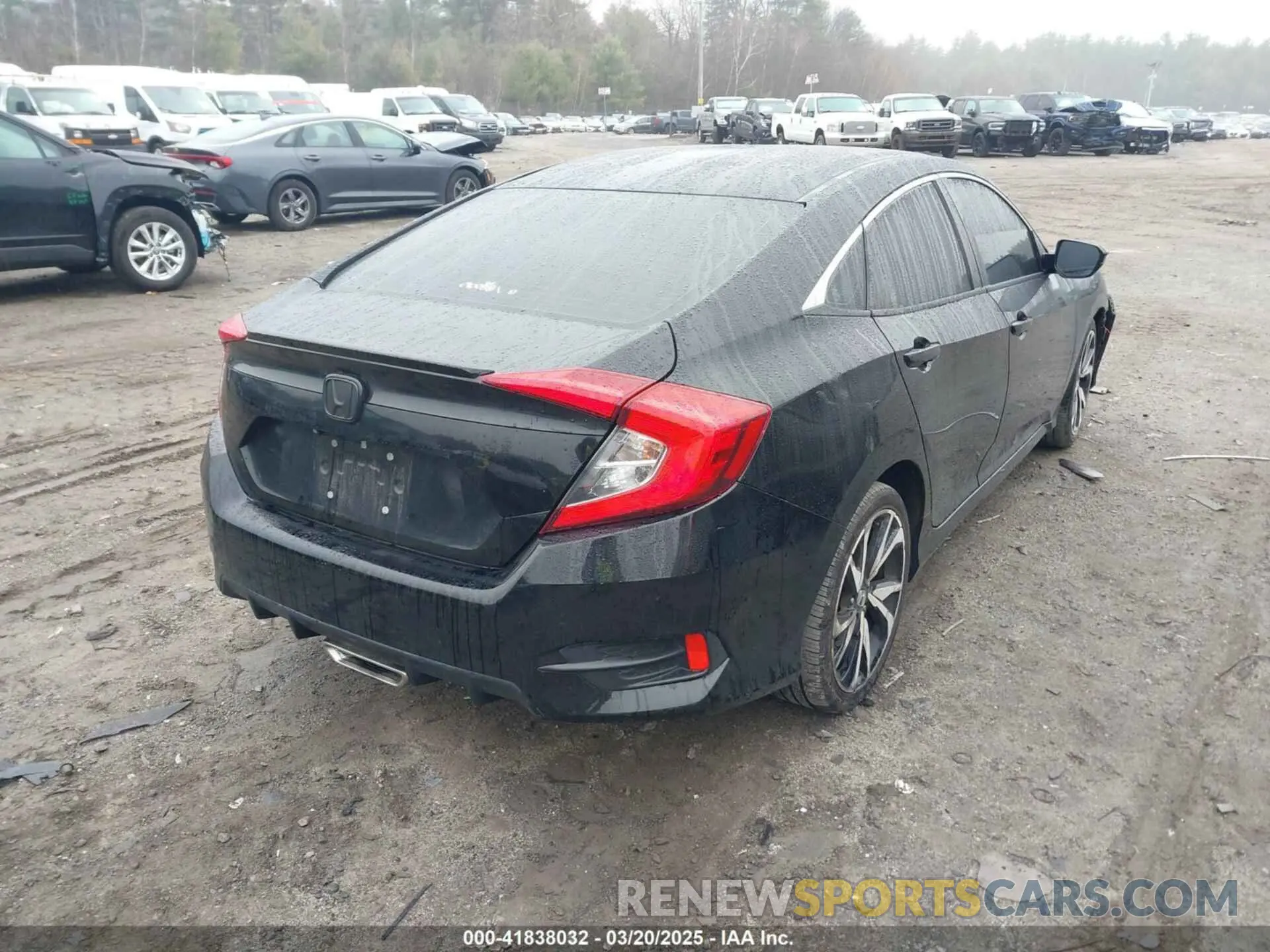 4 Photograph of a damaged car 2HGFC2F86KH566920 HONDA CIVIC 2019