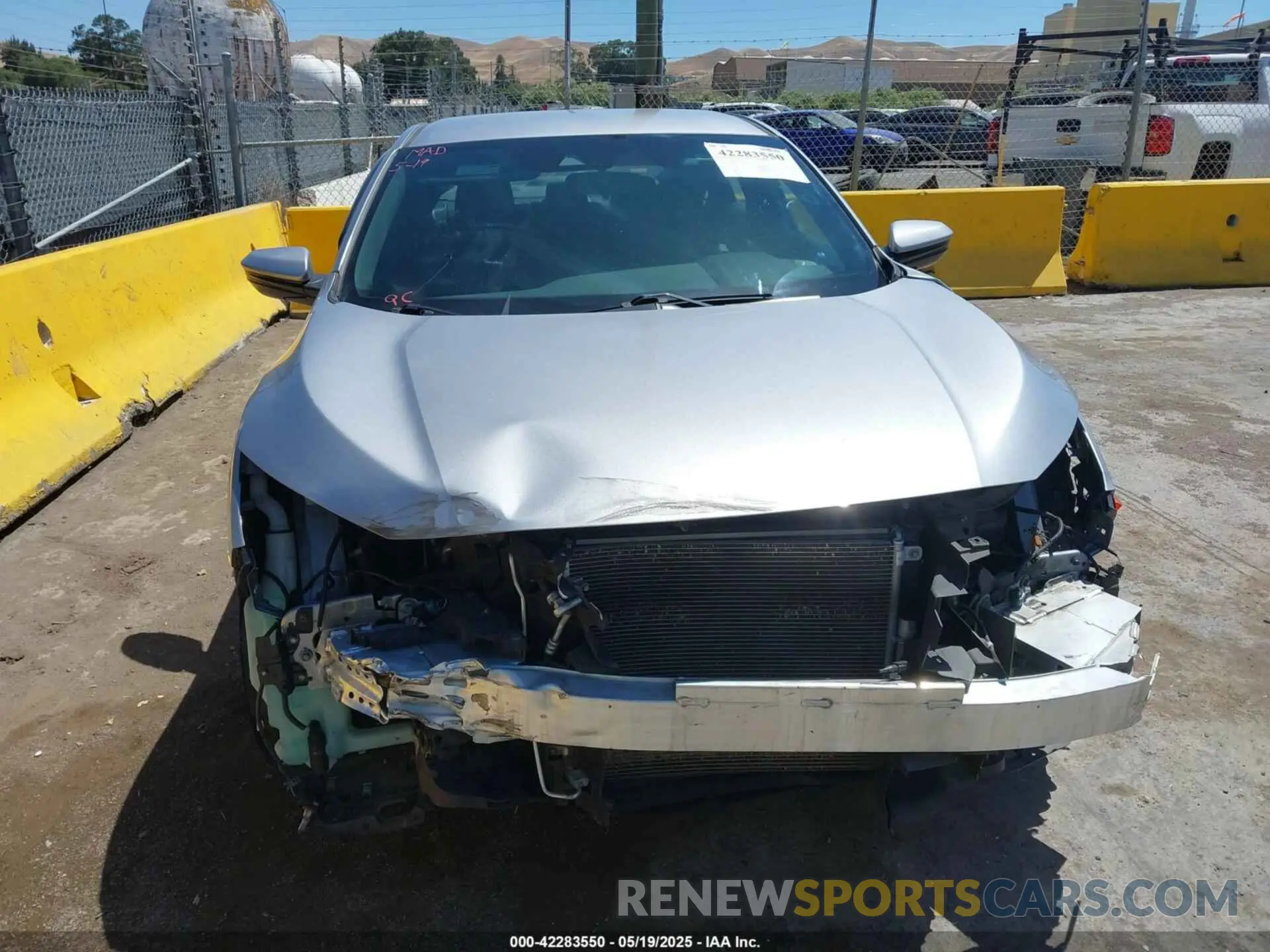 13 Photograph of a damaged car 2HGFC2F86KH605828 HONDA CIVIC 2019