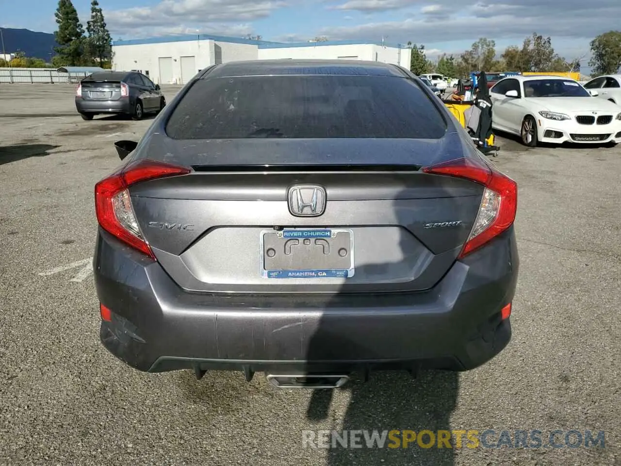 6 Photograph of a damaged car 2HGFC2F87KH502398 HONDA CIVIC 2019