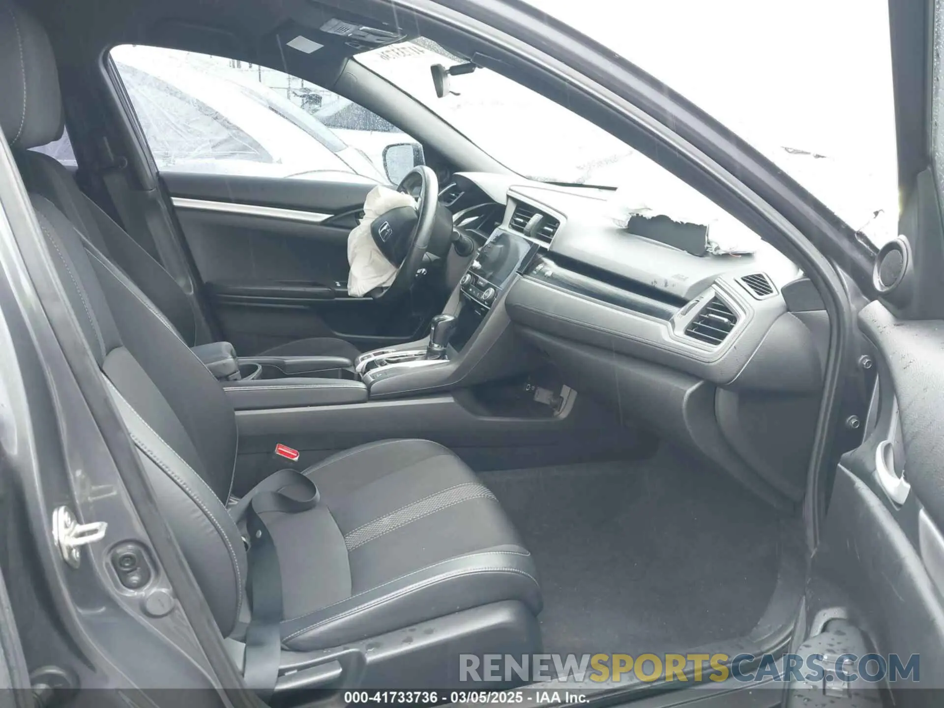 5 Photograph of a damaged car 2HGFC2F87KH535952 HONDA CIVIC 2019