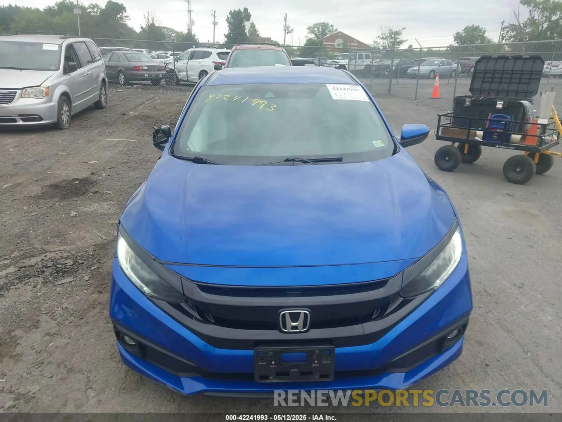 12 Photograph of a damaged car 2HGFC2F87KH562570 HONDA CIVIC 2019