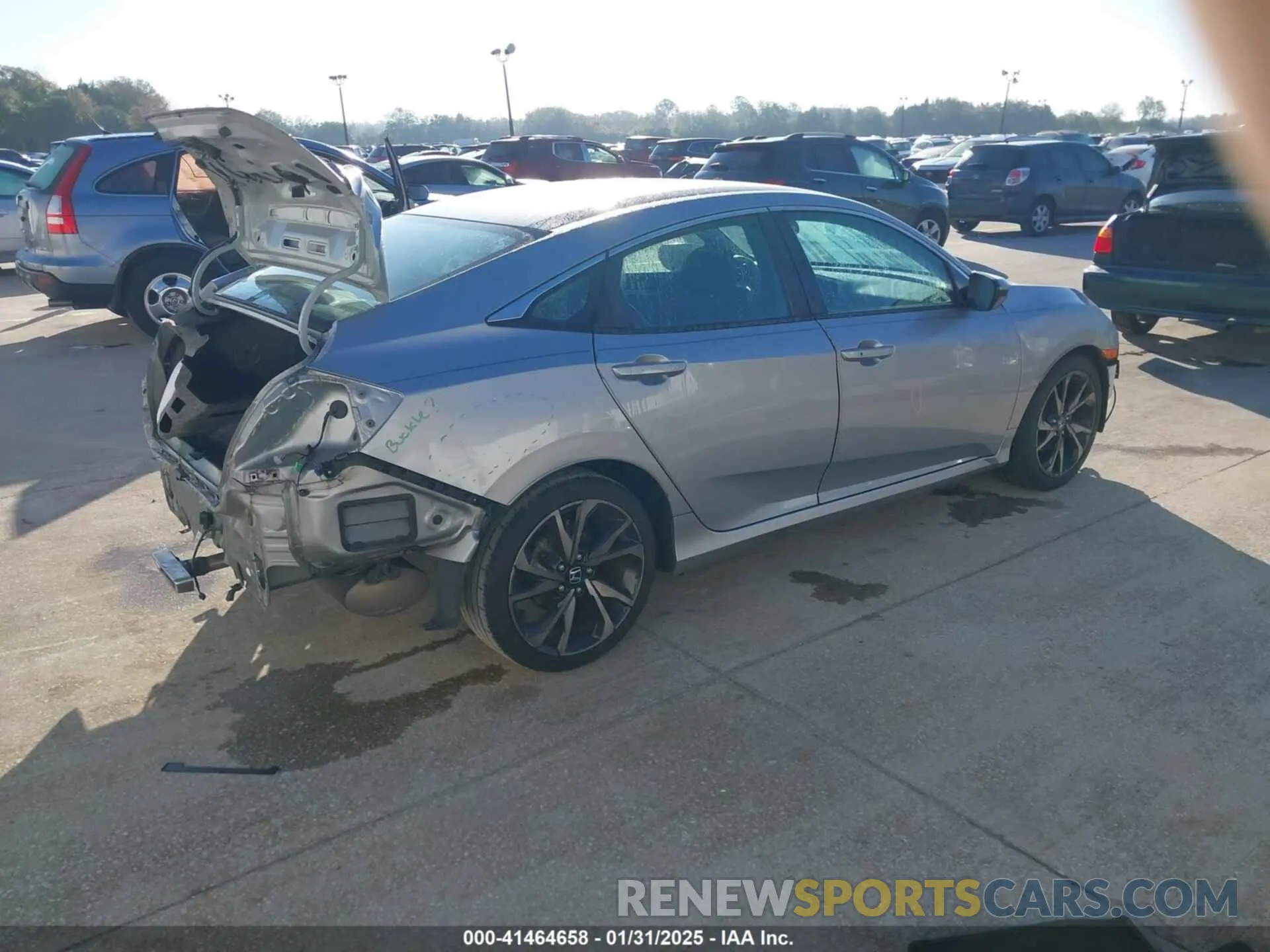4 Photograph of a damaged car 2HGFC2F87KH568692 HONDA CIVIC 2019