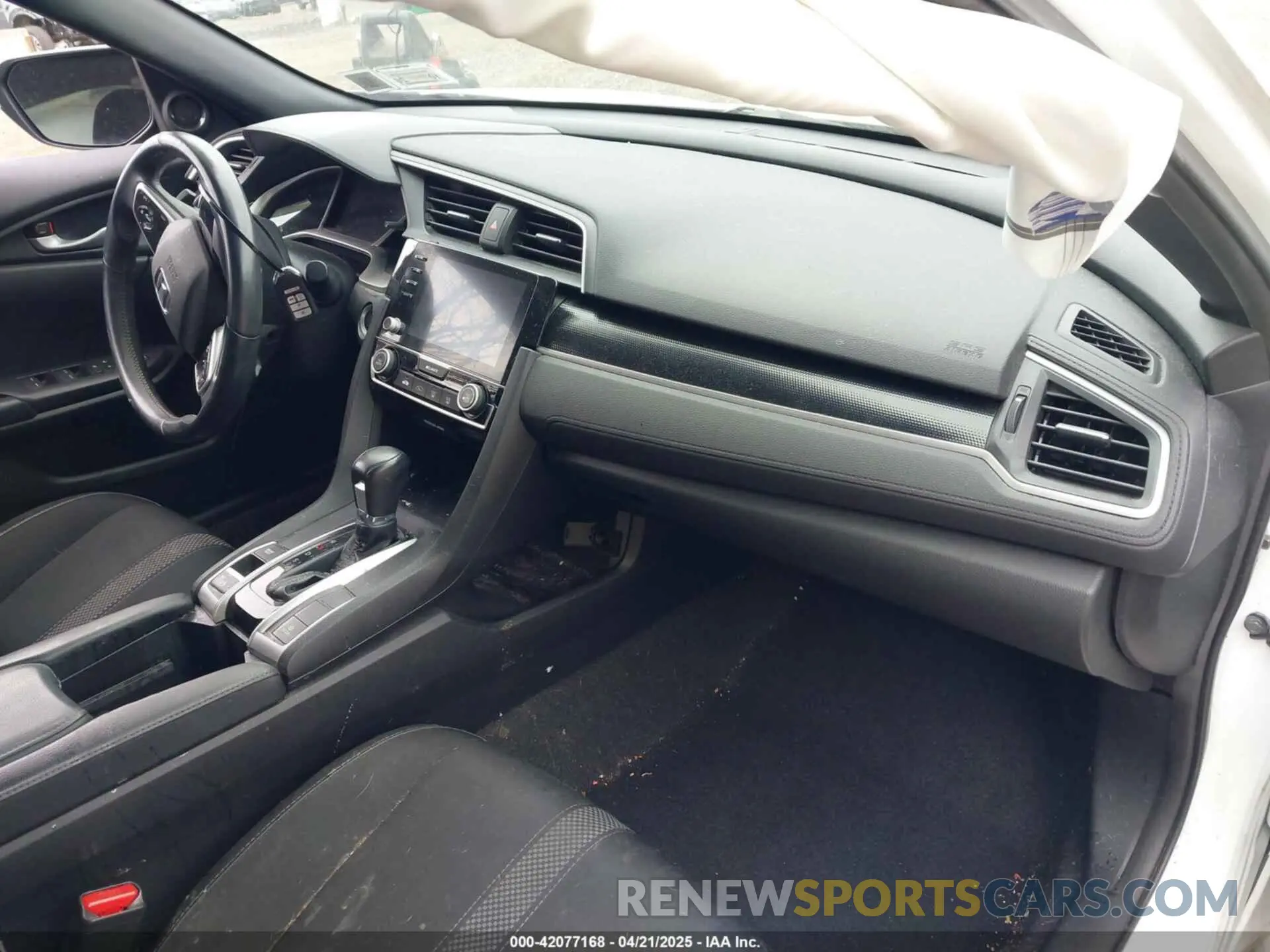 5 Photograph of a damaged car 2HGFC2F87KH592488 HONDA CIVIC 2019