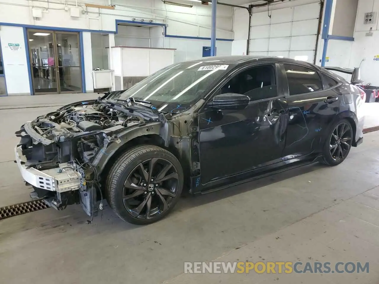 1 Photograph of a damaged car 2HGFC2F88KH505052 HONDA CIVIC 2019