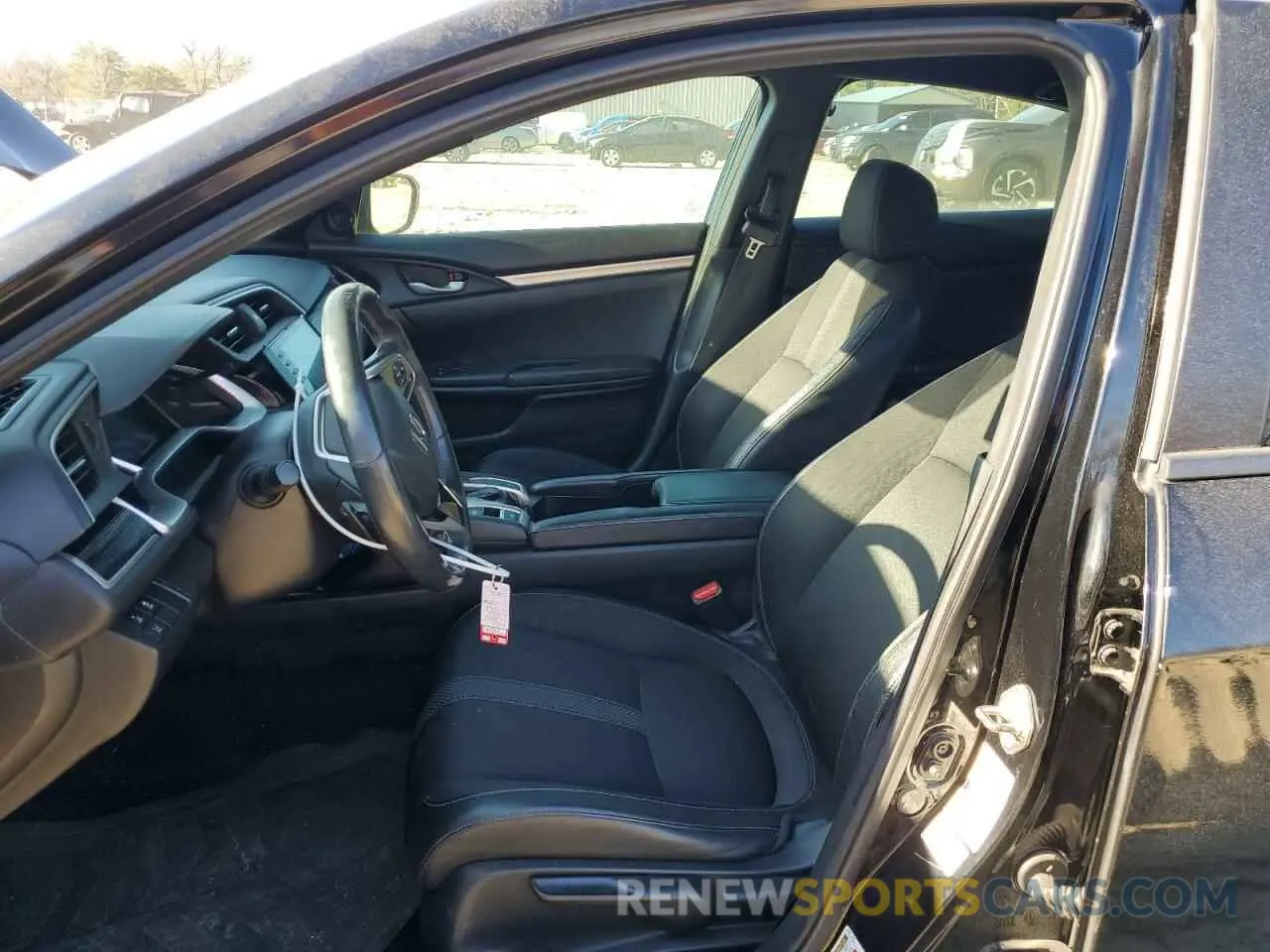 7 Photograph of a damaged car 2HGFC2F88KH508100 HONDA CIVIC 2019