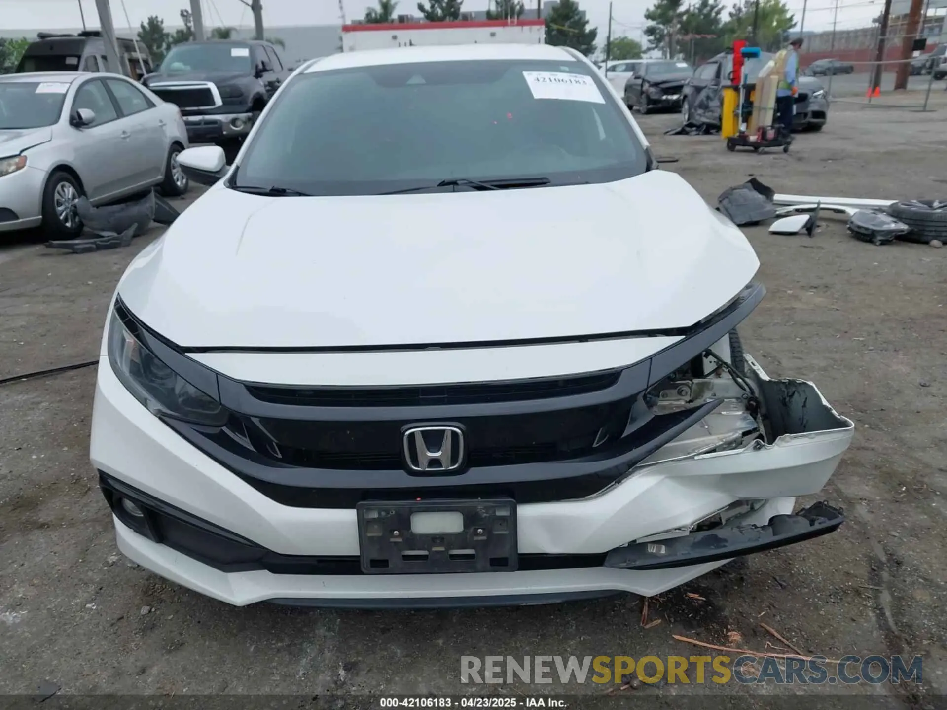 13 Photograph of a damaged car 2HGFC2F88KH533501 HONDA CIVIC 2019