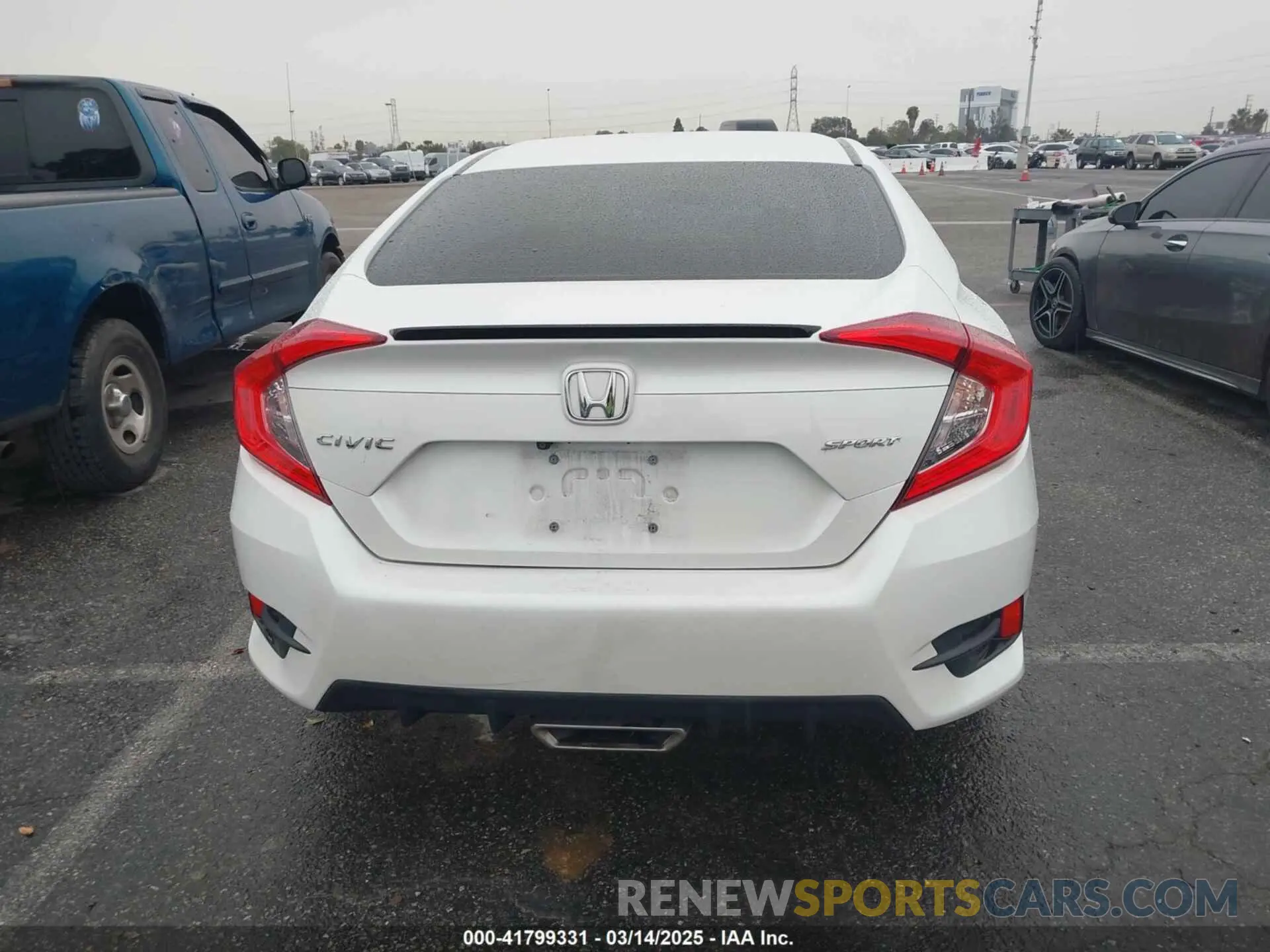 16 Photograph of a damaged car 2HGFC2F88KH544434 HONDA CIVIC 2019