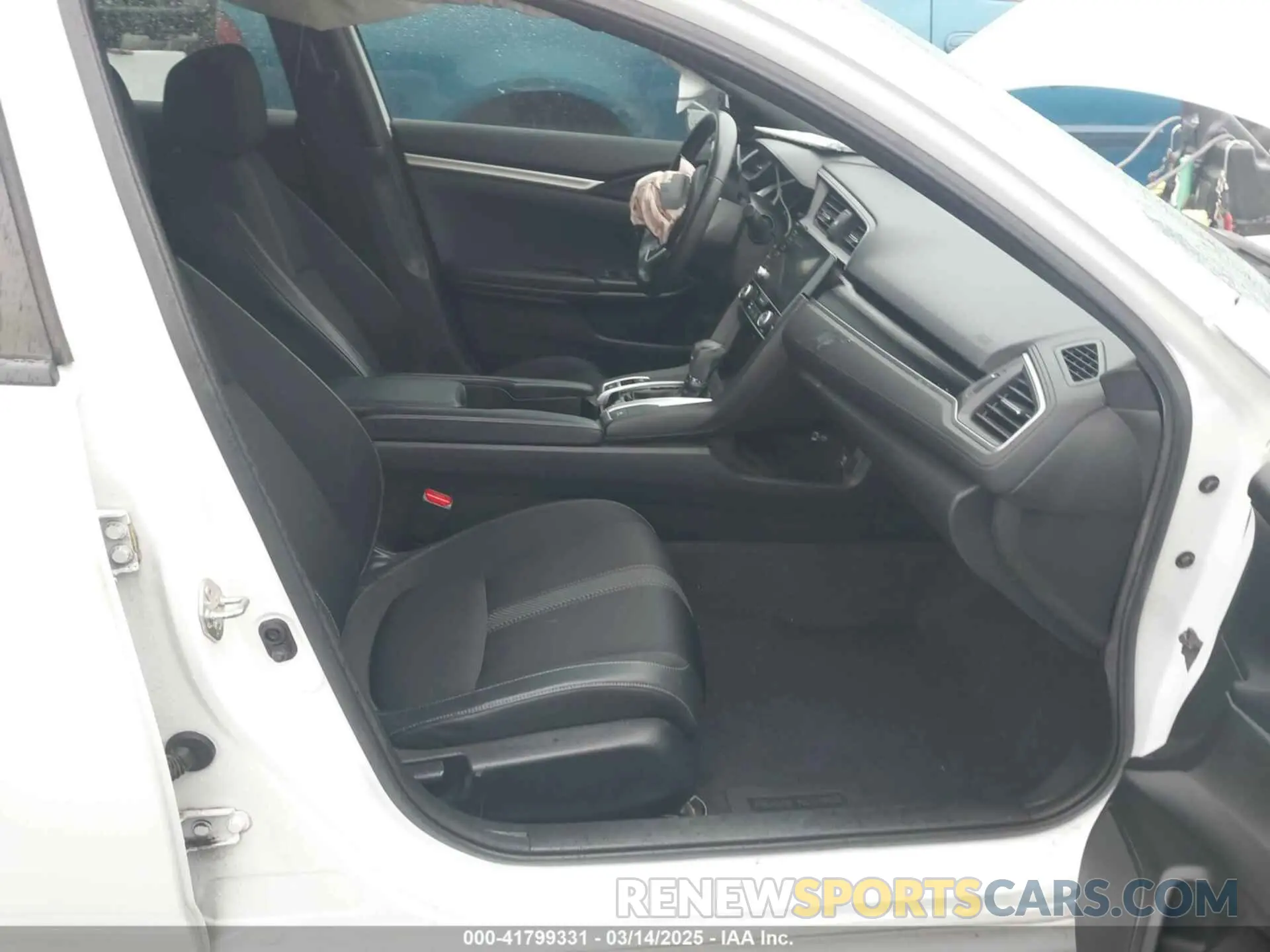 5 Photograph of a damaged car 2HGFC2F88KH544434 HONDA CIVIC 2019