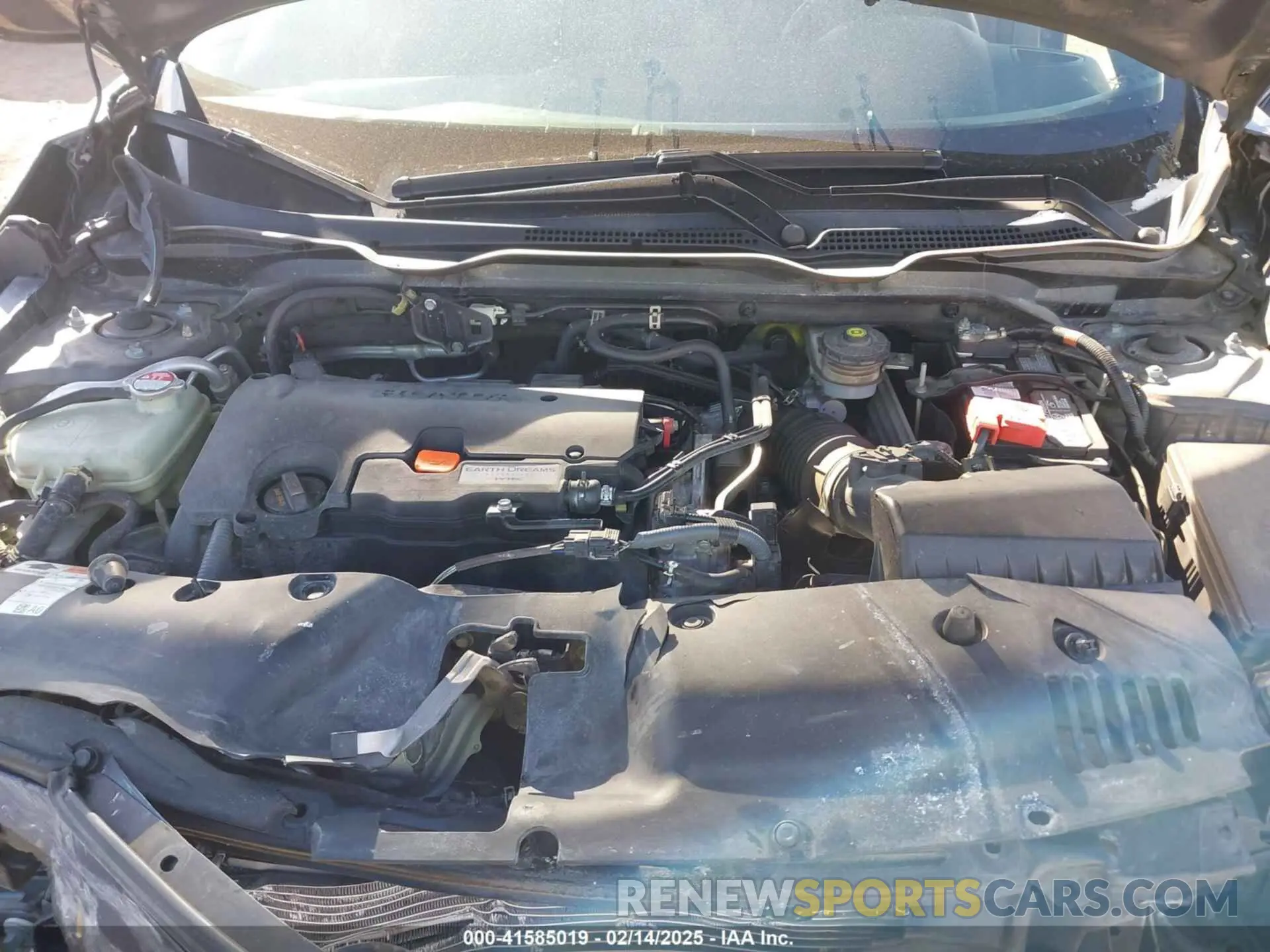 10 Photograph of a damaged car 2HGFC2F88KH556681 HONDA CIVIC 2019