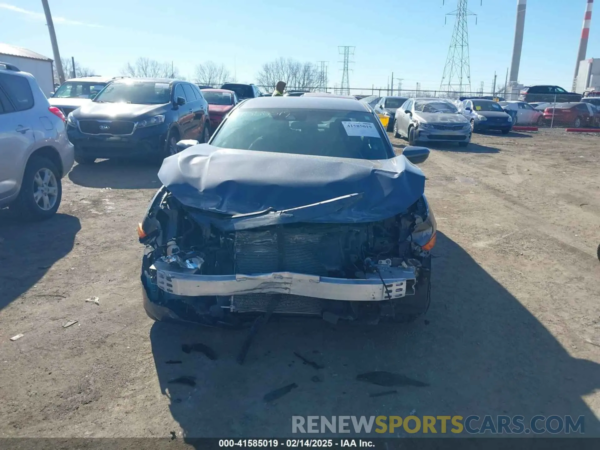 6 Photograph of a damaged car 2HGFC2F88KH556681 HONDA CIVIC 2019