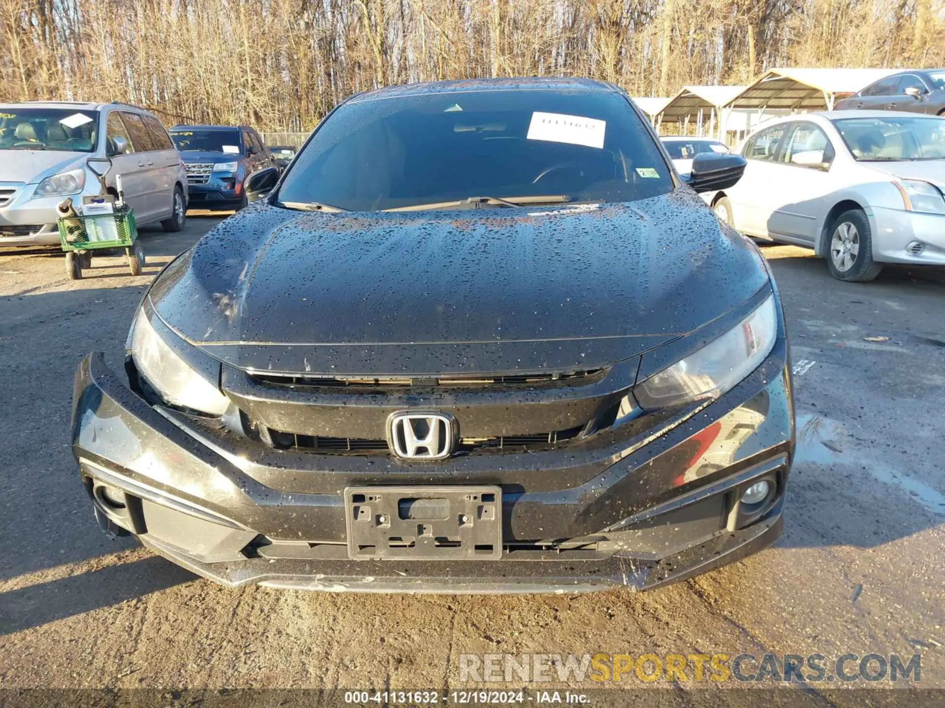12 Photograph of a damaged car 2HGFC2F88KH557474 HONDA CIVIC 2019