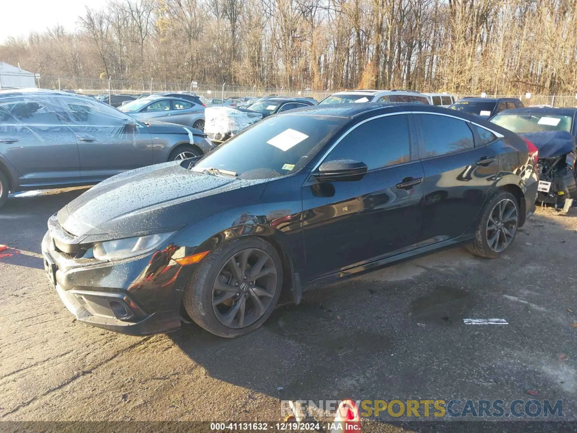 2 Photograph of a damaged car 2HGFC2F88KH557474 HONDA CIVIC 2019