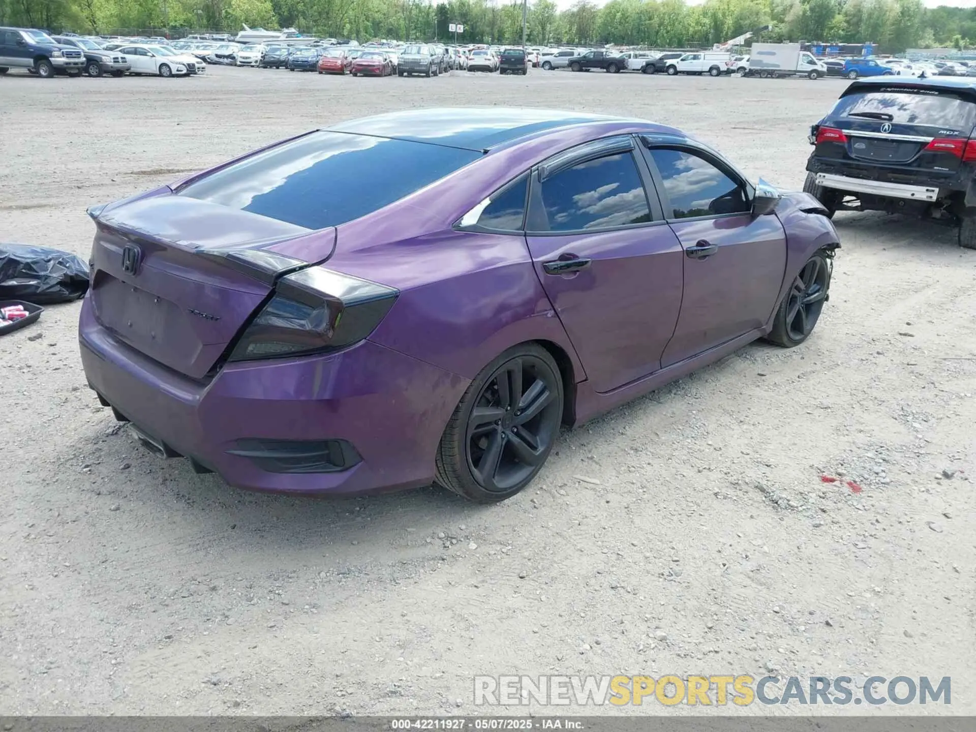 4 Photograph of a damaged car 2HGFC2F88KH583556 HONDA CIVIC 2019