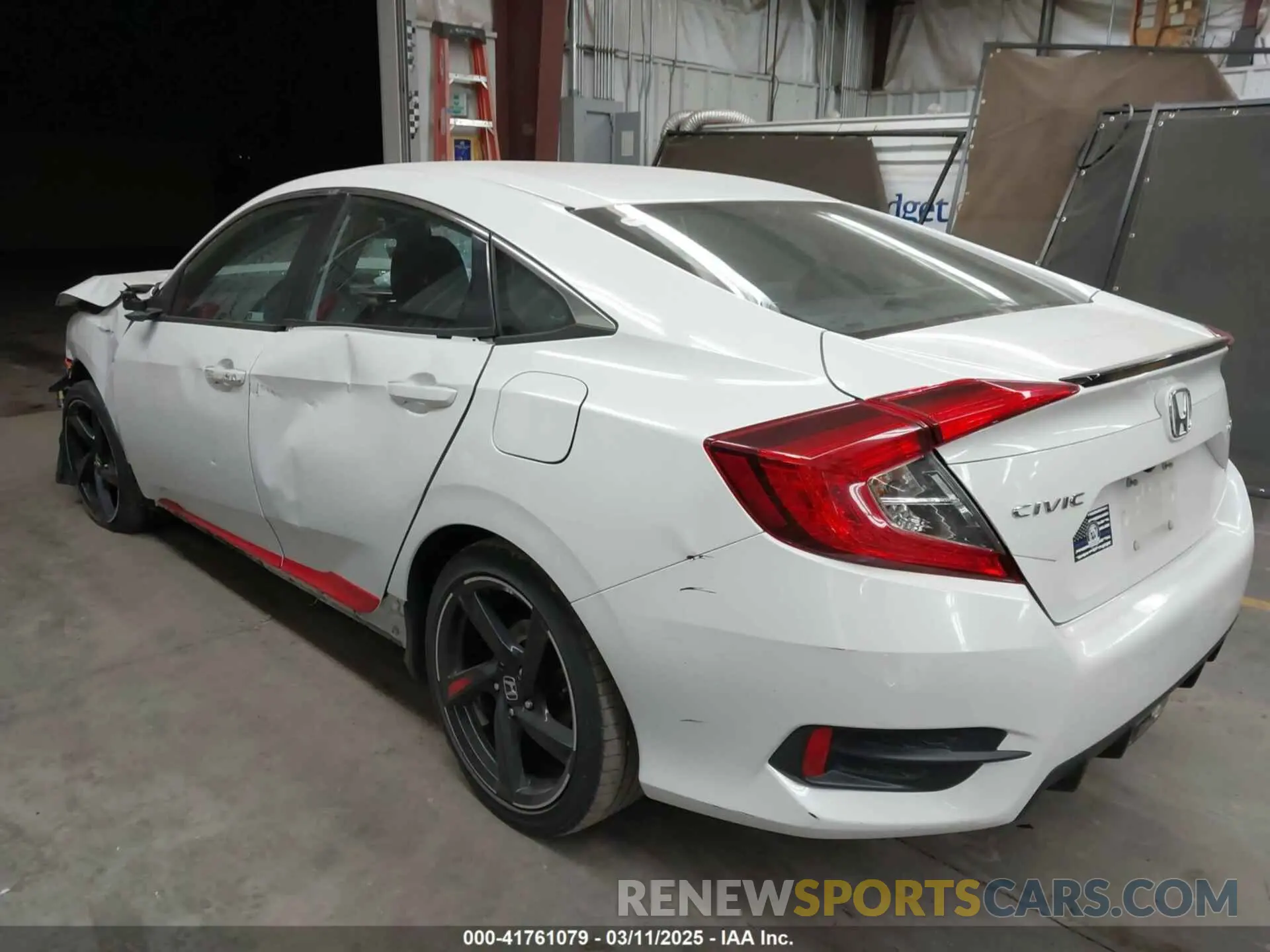 3 Photograph of a damaged car 2HGFC2F89KH533782 HONDA CIVIC 2019