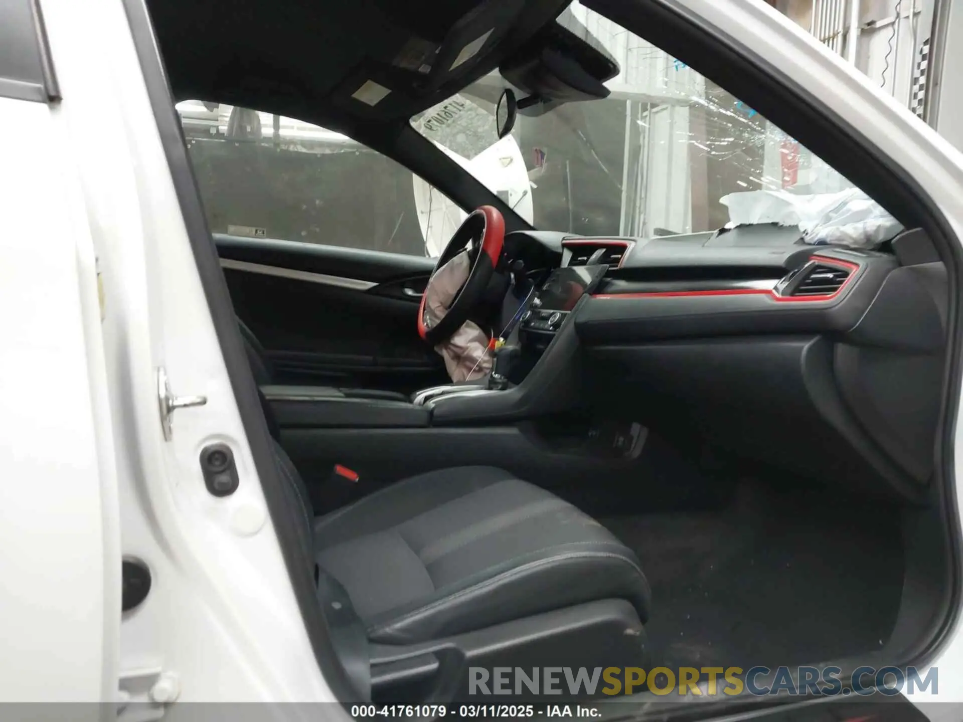 5 Photograph of a damaged car 2HGFC2F89KH533782 HONDA CIVIC 2019
