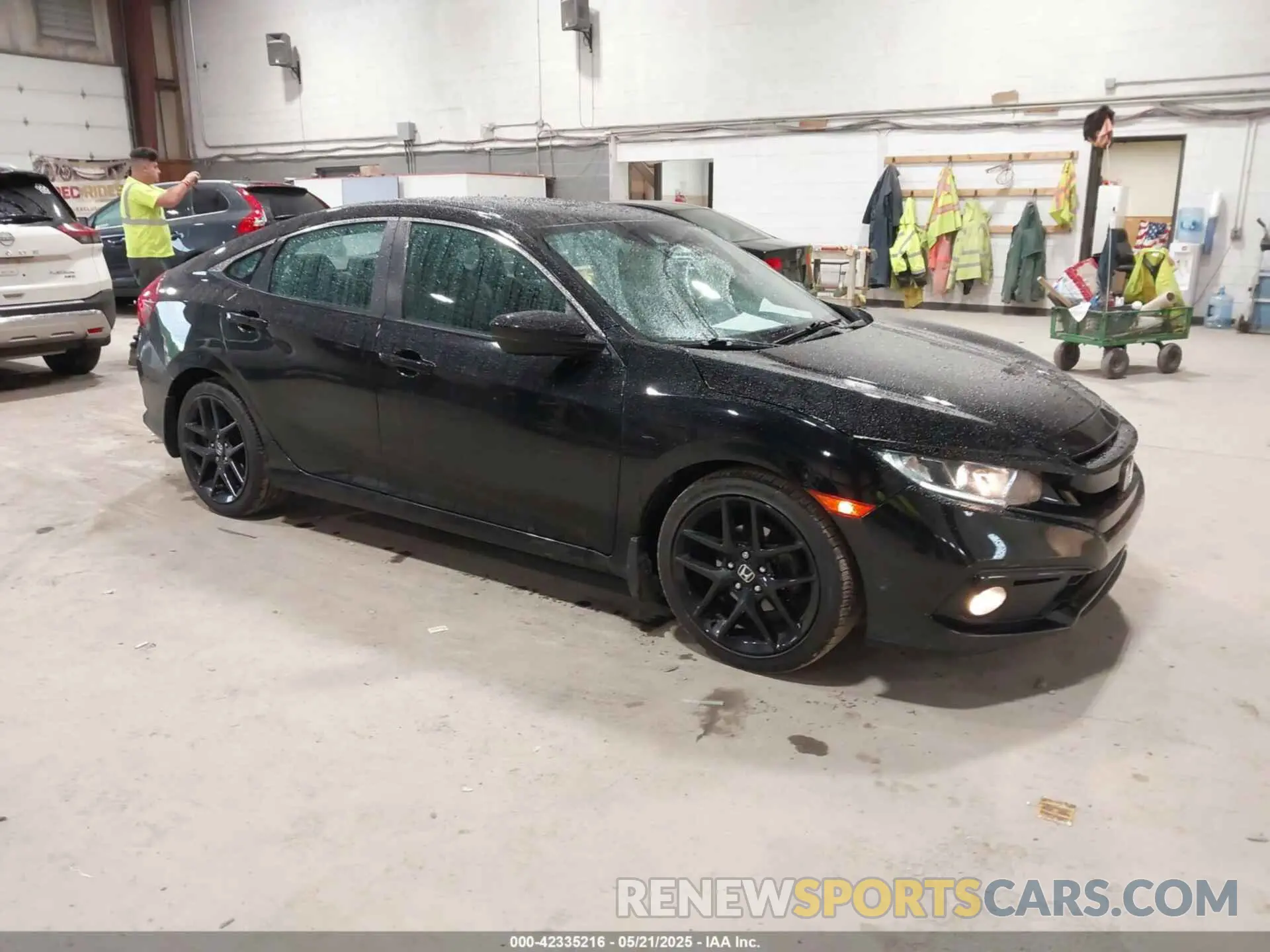 1 Photograph of a damaged car 2HGFC2F89KH557466 HONDA CIVIC 2019