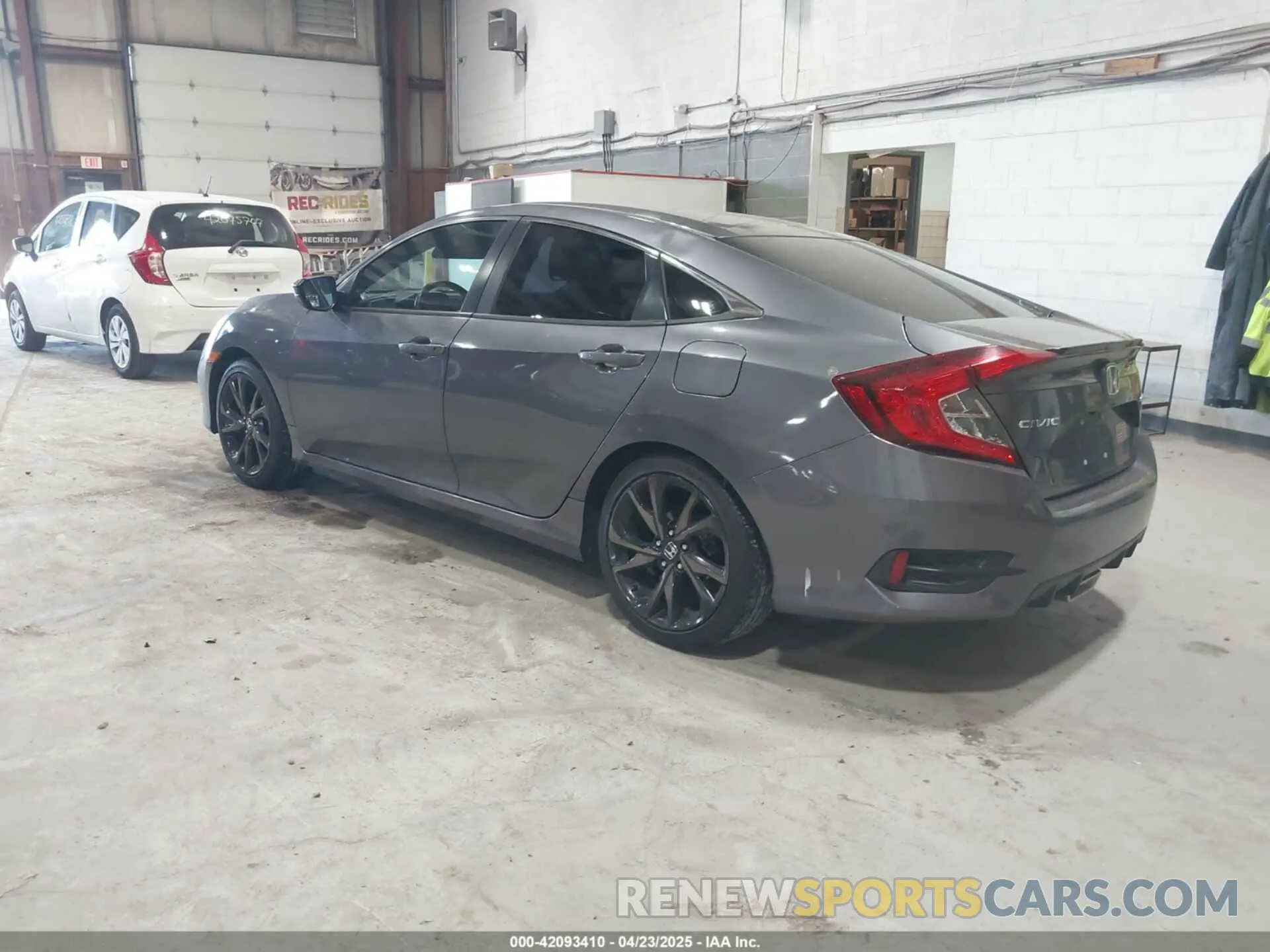 3 Photograph of a damaged car 2HGFC2F89KH601708 HONDA CIVIC 2019