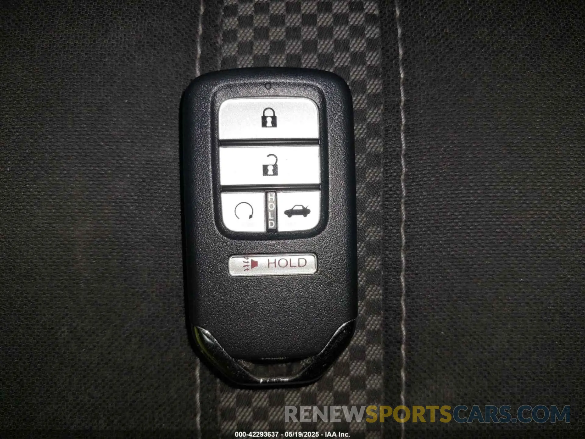 11 Photograph of a damaged car 2HGFC2F8XKH504968 HONDA CIVIC 2019