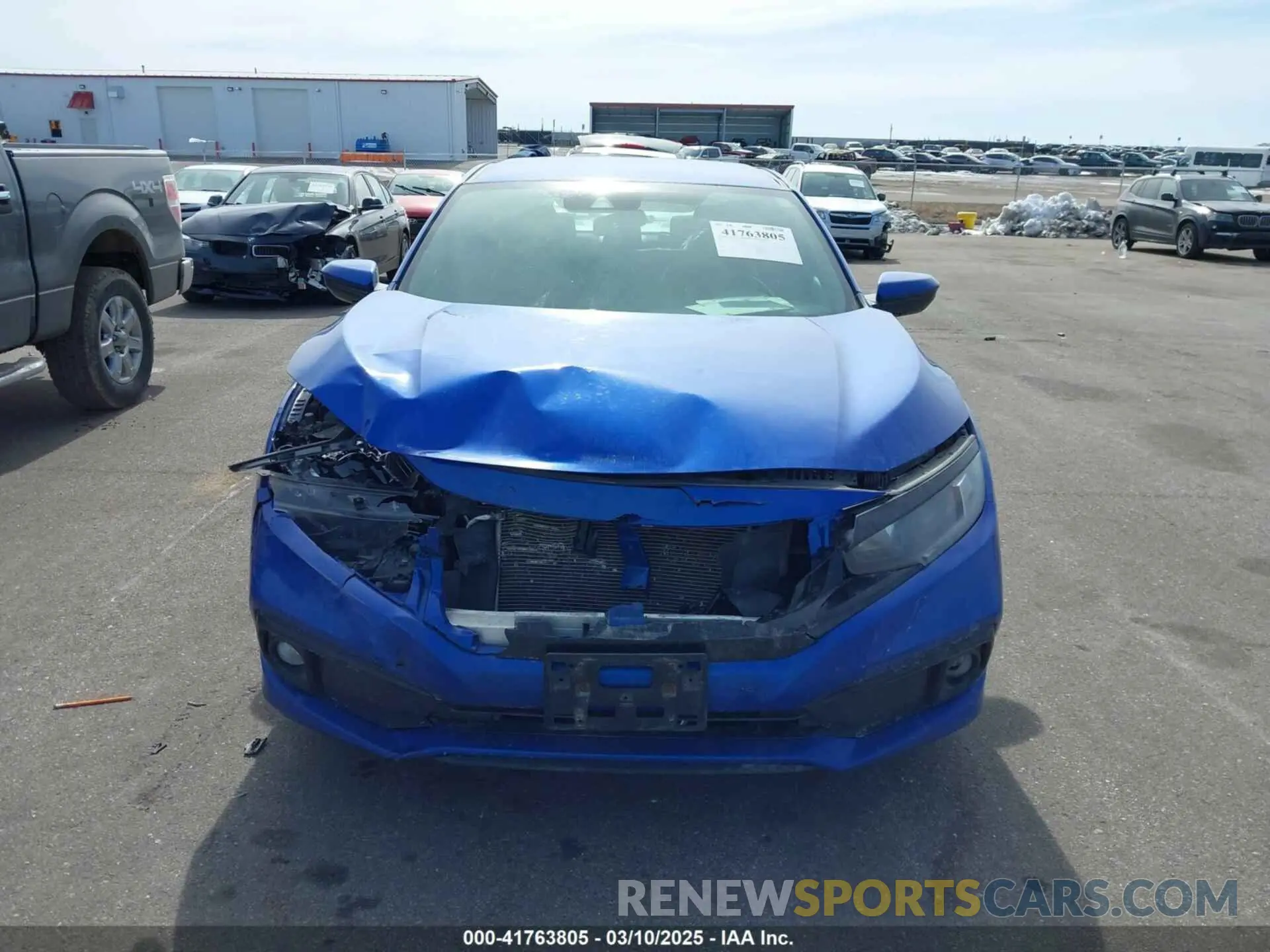 12 Photograph of a damaged car 2HGFC2F8XKH511399 HONDA CIVIC 2019
