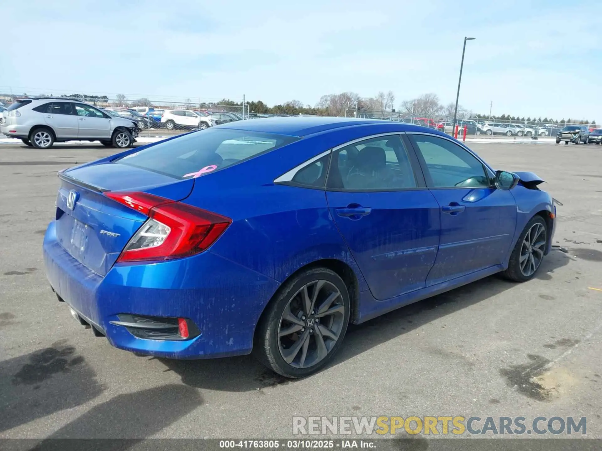 4 Photograph of a damaged car 2HGFC2F8XKH511399 HONDA CIVIC 2019