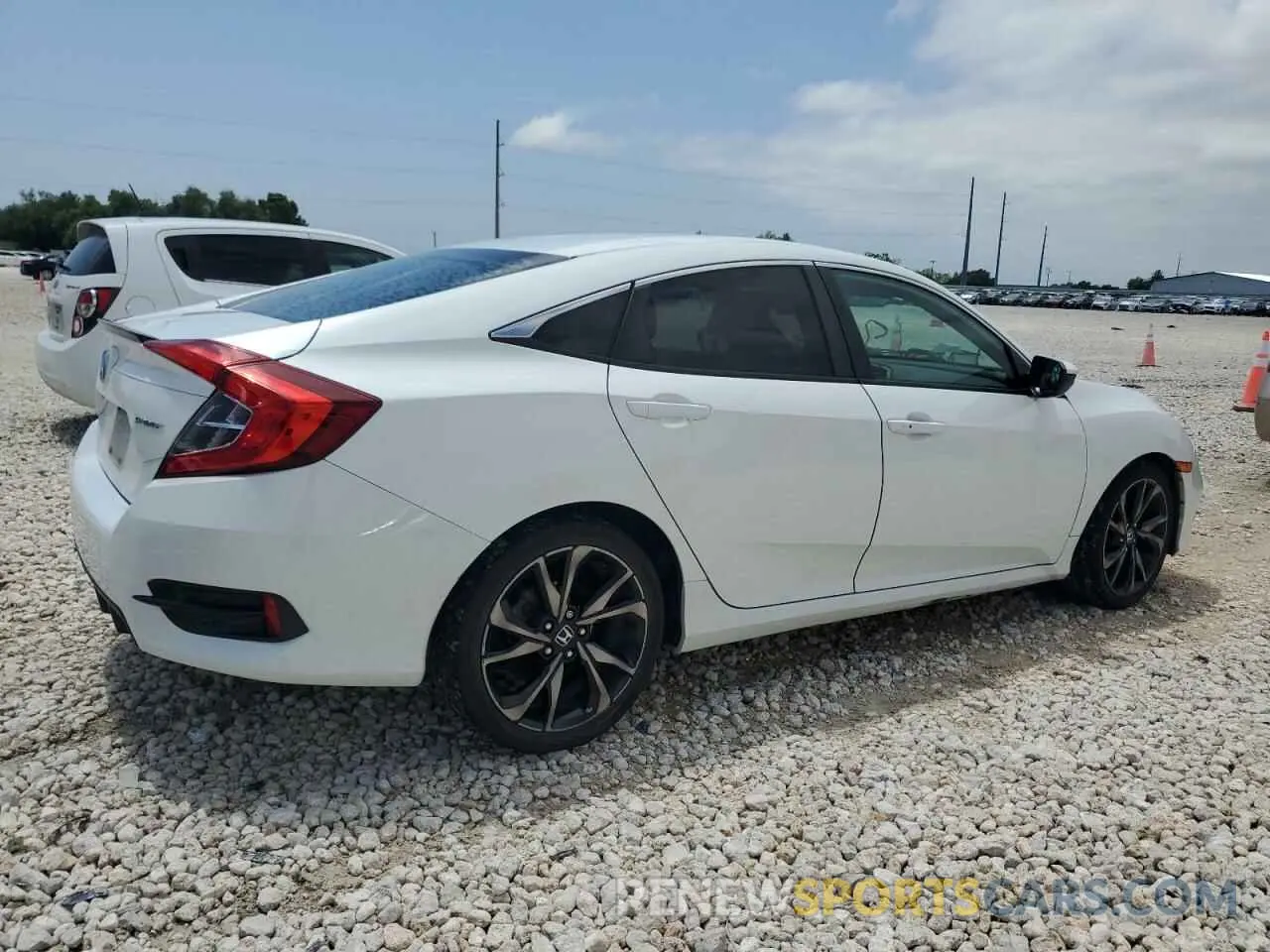 3 Photograph of a damaged car 2HGFC2F8XKH521902 HONDA CIVIC 2019