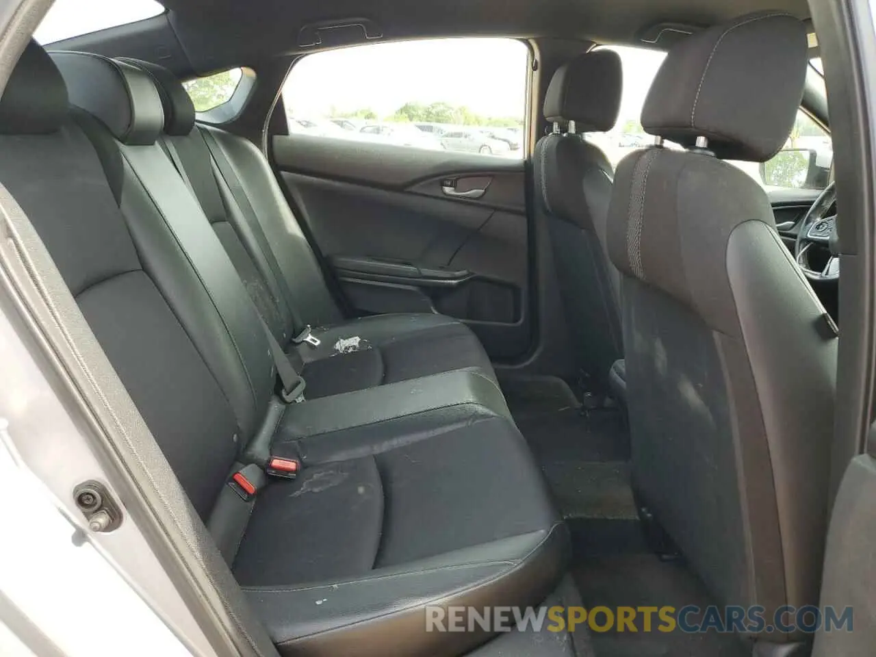 10 Photograph of a damaged car 2HGFC2F8XKH564149 HONDA CIVIC 2019