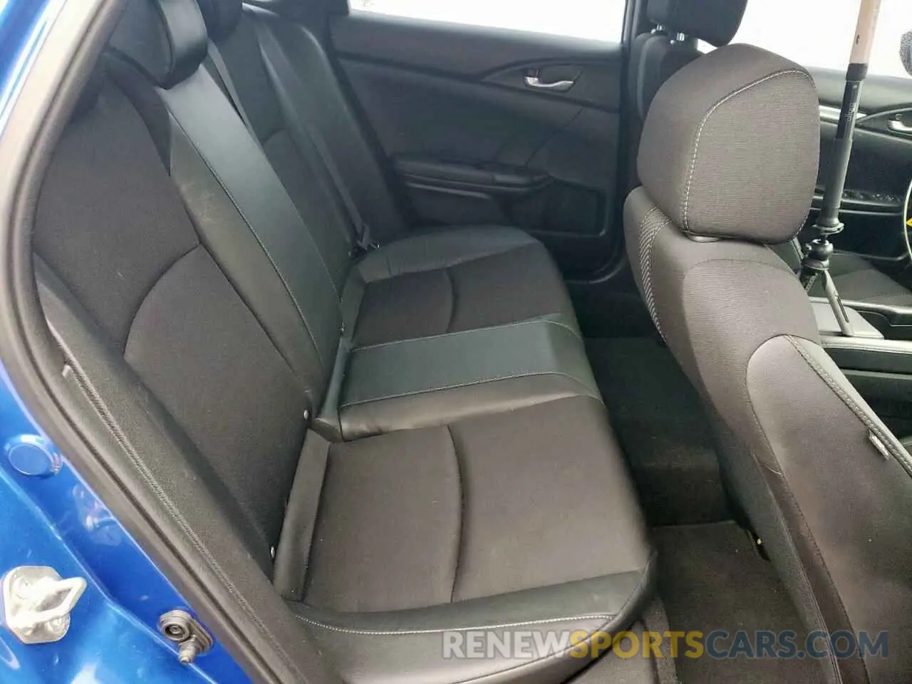 11 Photograph of a damaged car 2HGFC2F8XKH577001 HONDA CIVIC 2019