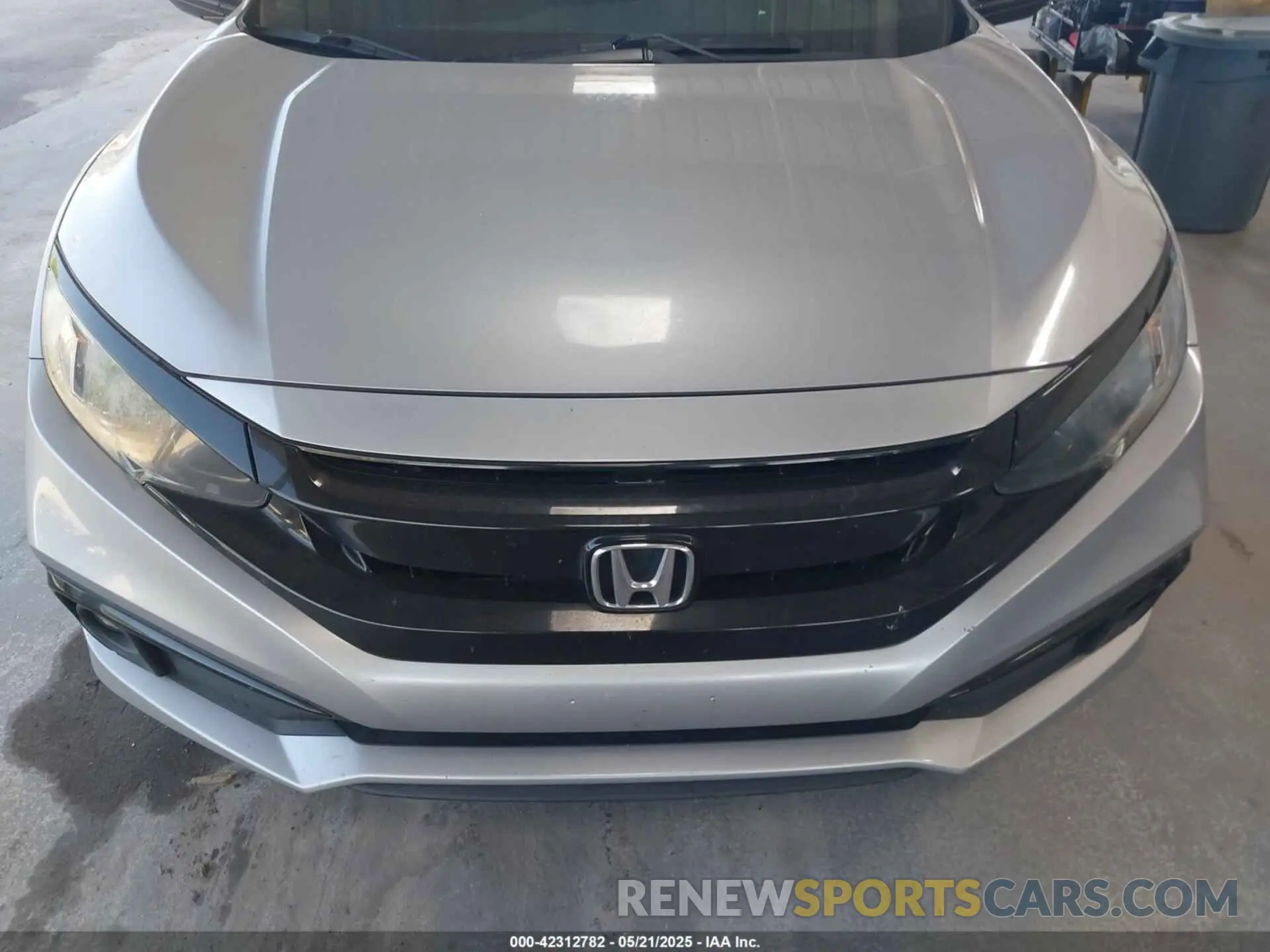 11 Photograph of a damaged car 2HGFC2F8XKH579802 HONDA CIVIC 2019