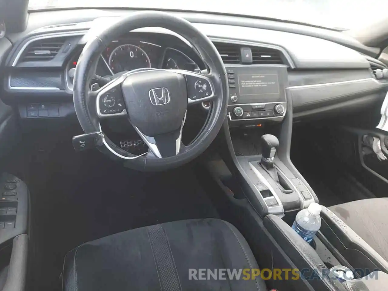 8 Photograph of a damaged car 2HGFC2F8XKH582795 HONDA CIVIC 2019